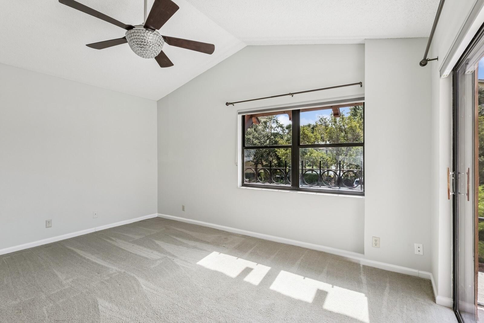 24 Uno Lago, Juno Beach FL 33408