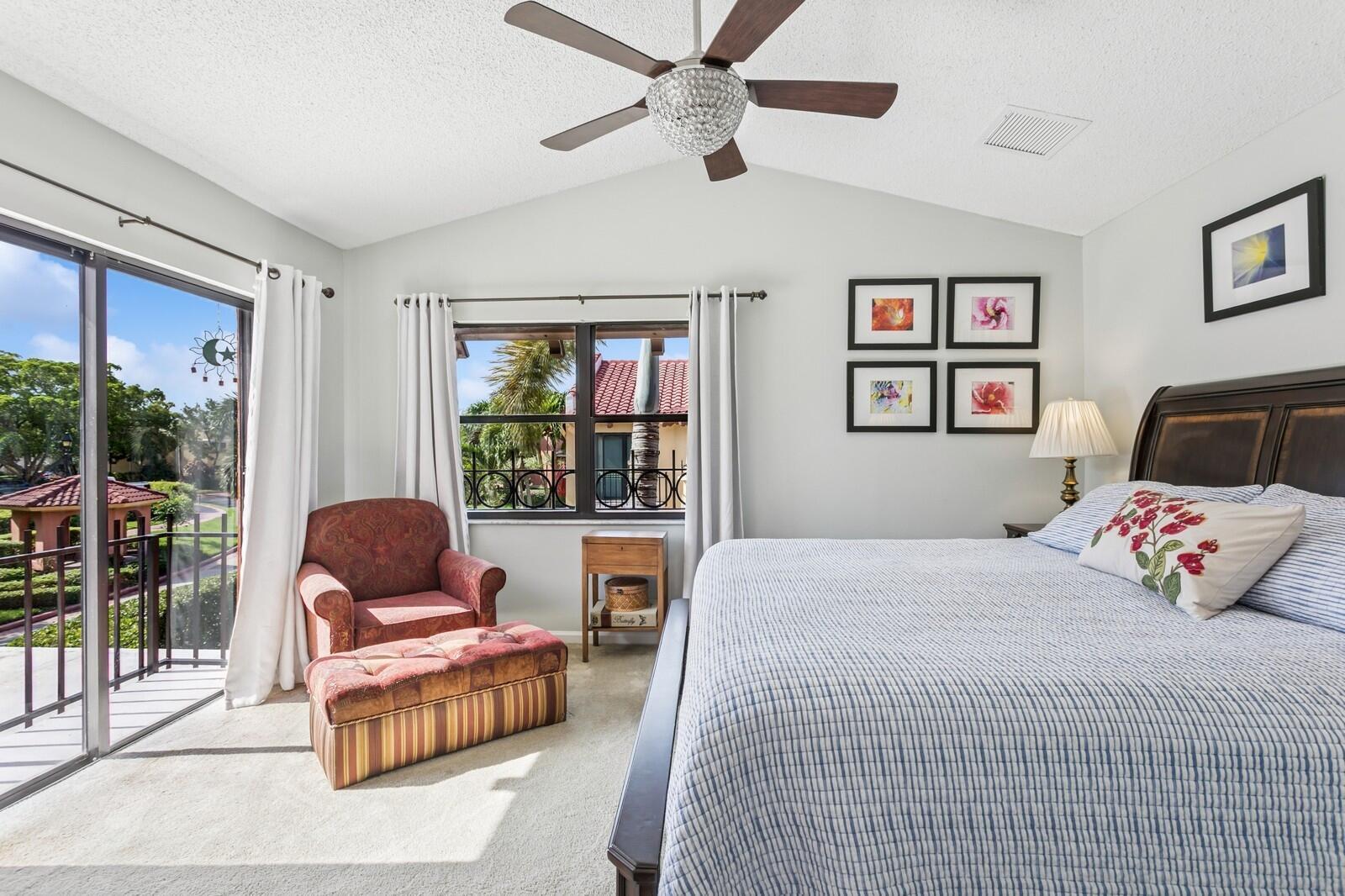 24 Uno Lago, Juno Beach FL 33408