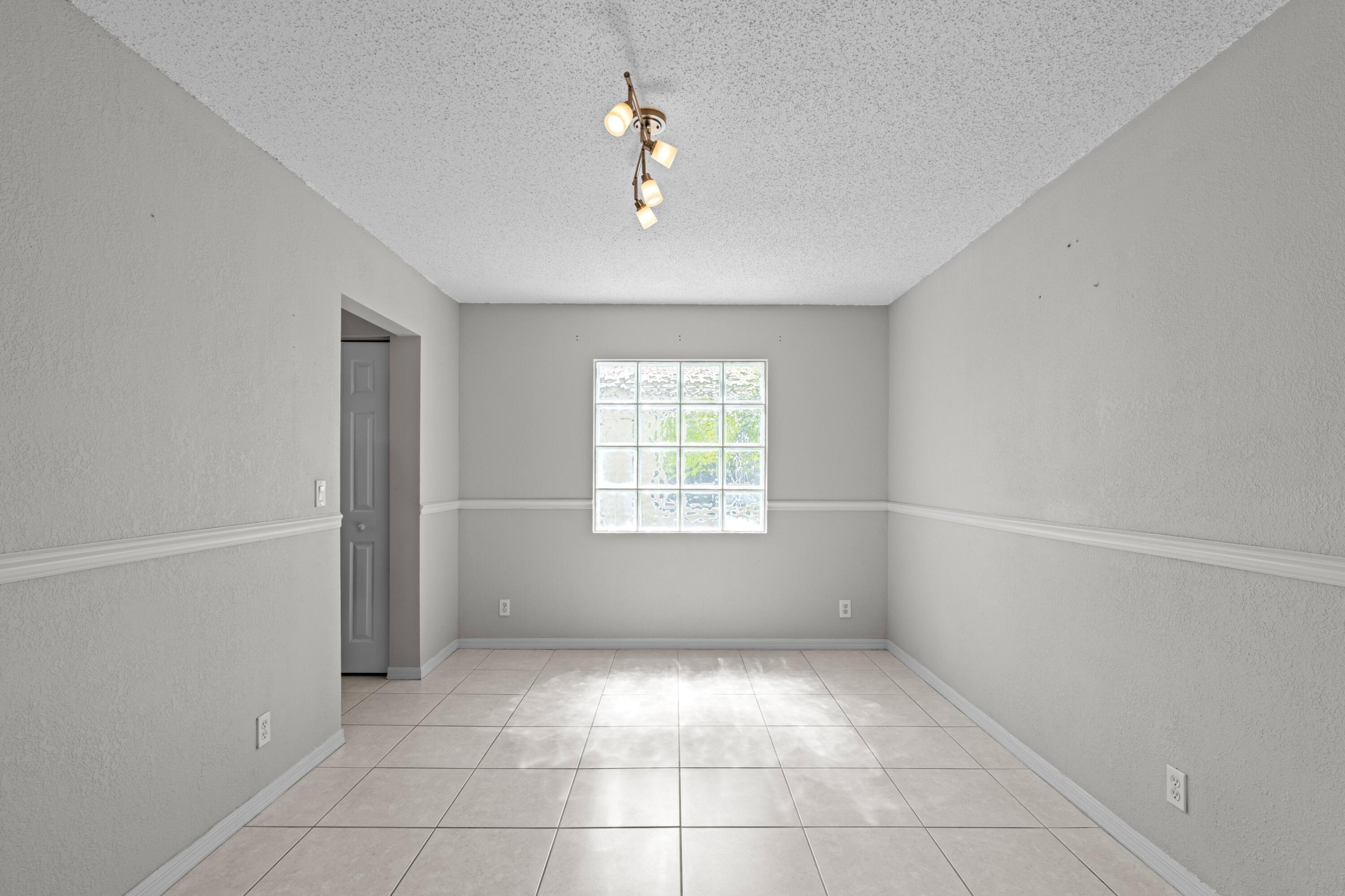 3961 Crescent Creek, Coconut Creek FL 33073