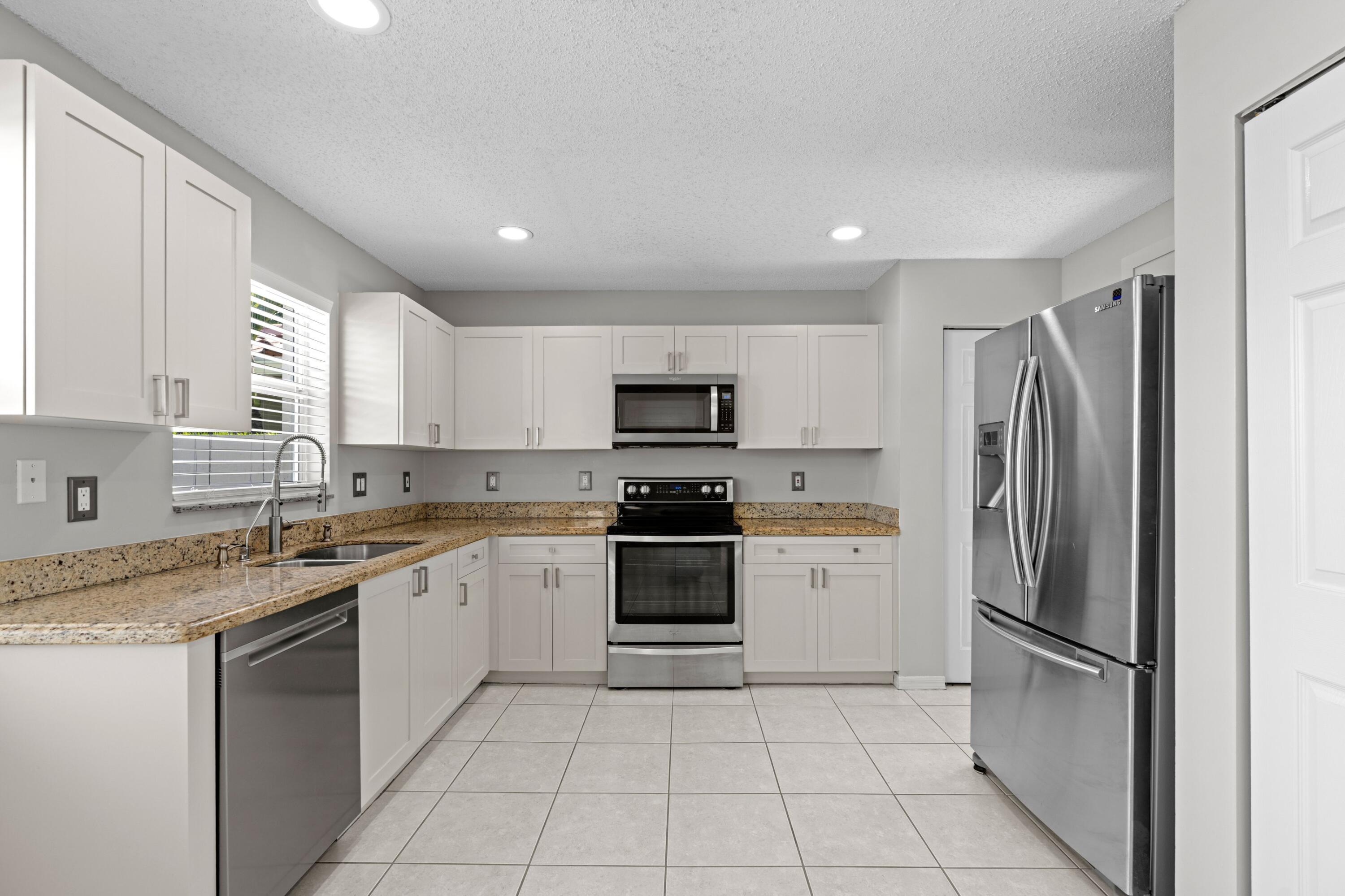 3961 Crescent Creek, Coconut Creek FL 33073