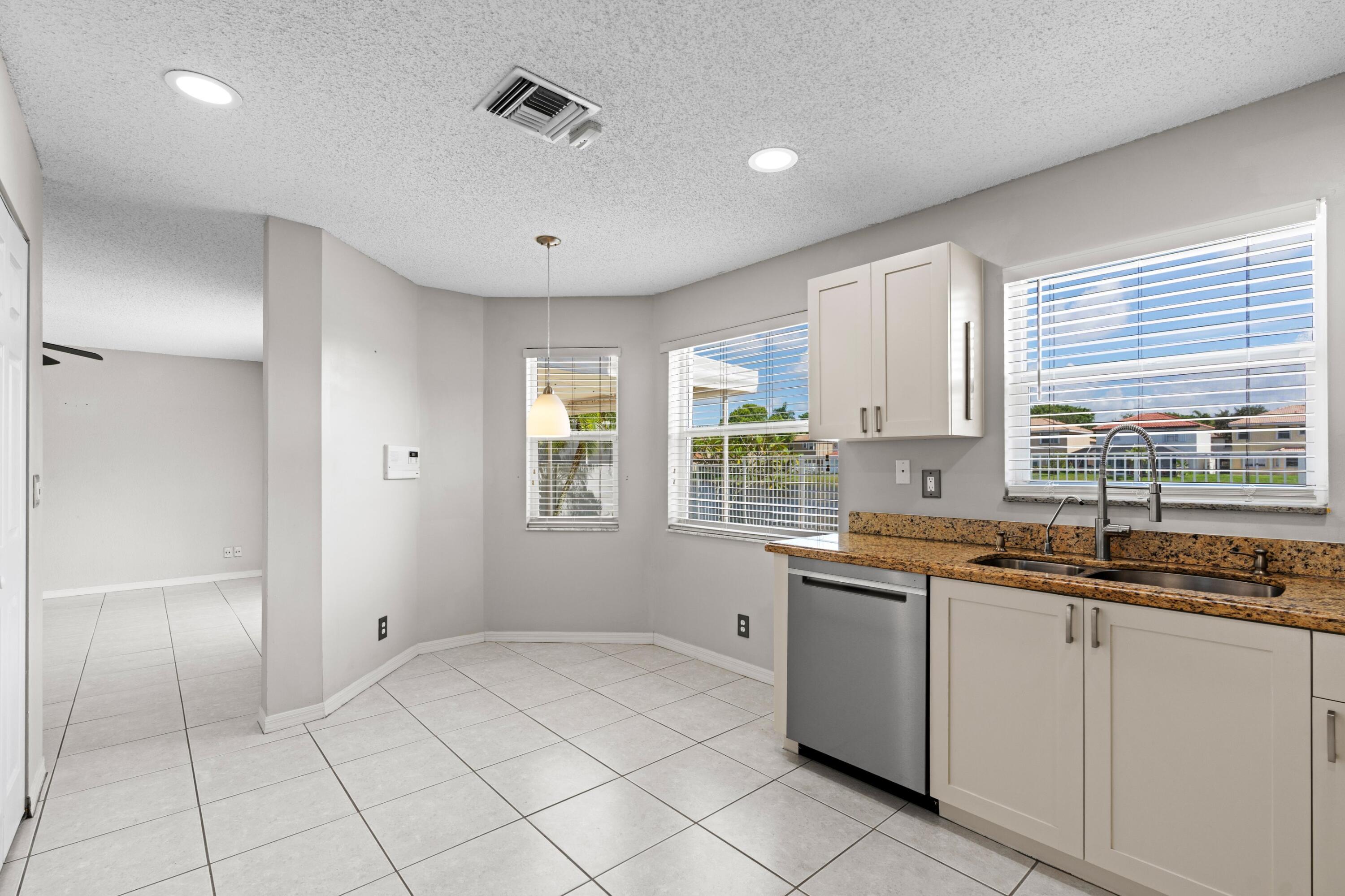 3961 Crescent Creek, Coconut Creek FL 33073