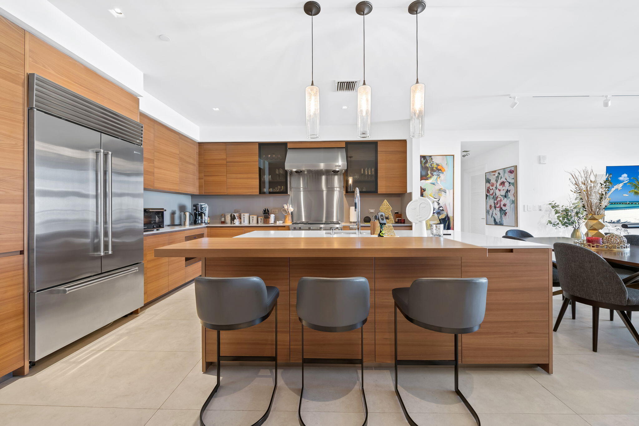 3581 E Glencoe #408, Miami FL 33133