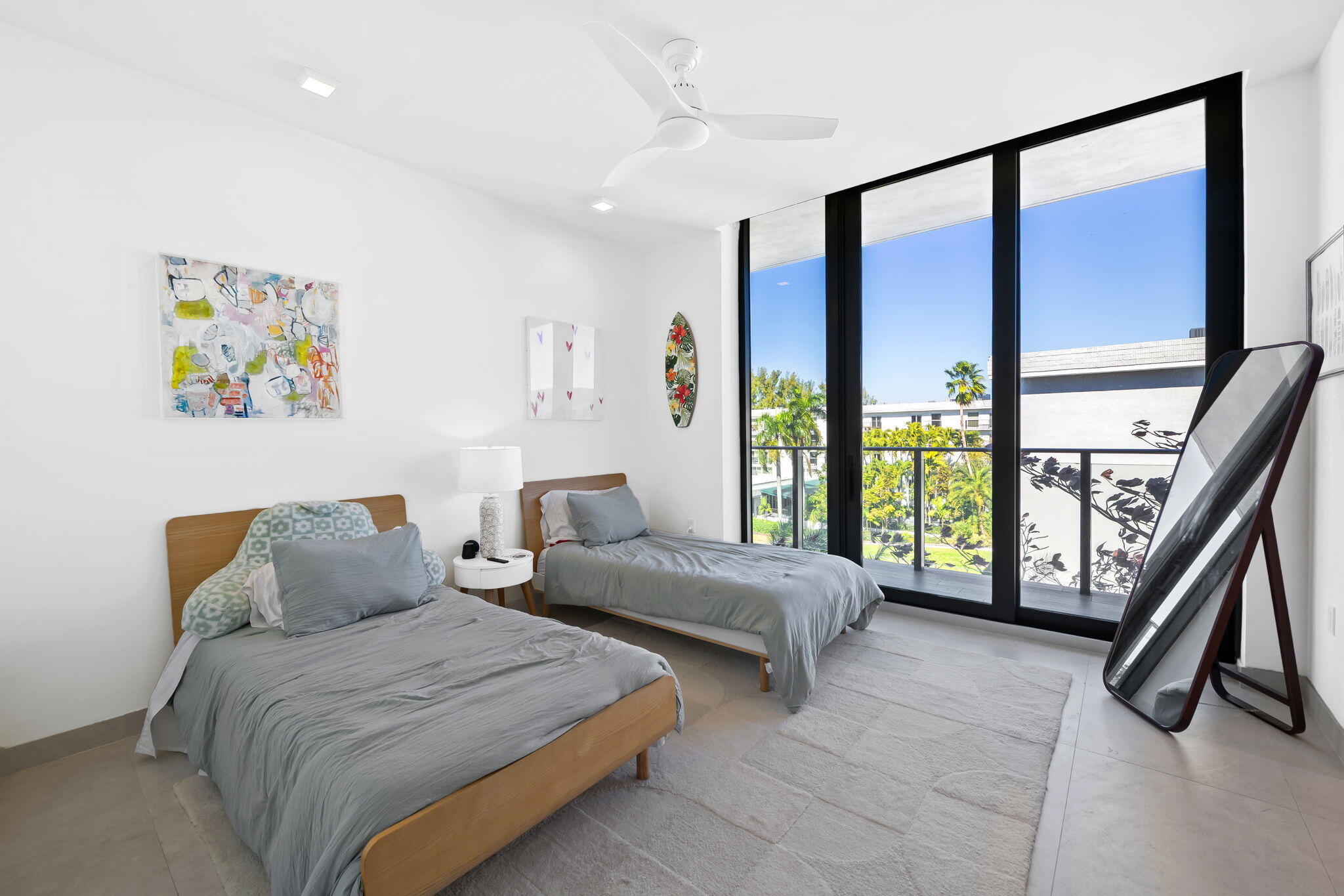 3581 E Glencoe #408, Miami FL 33133