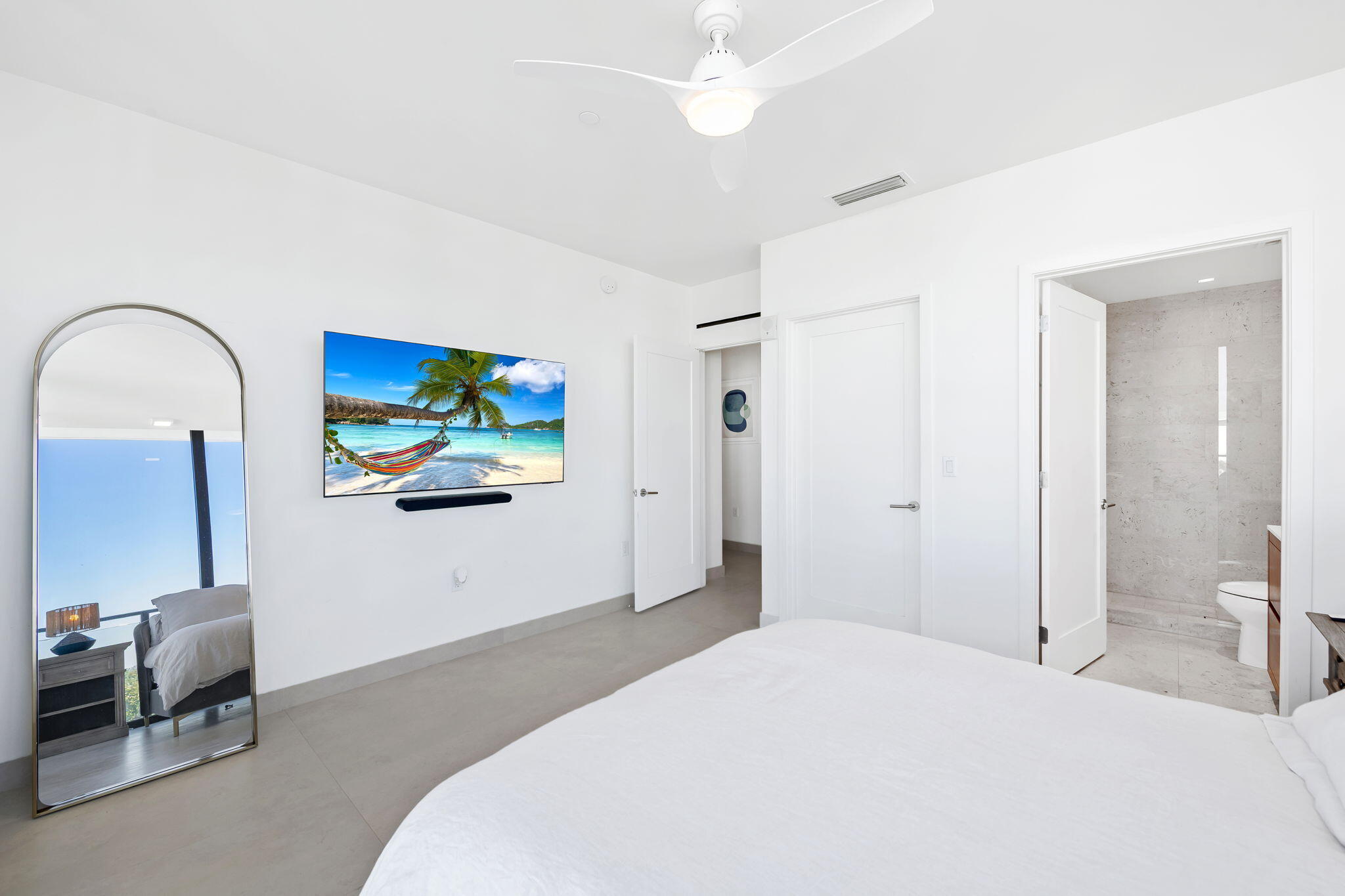 3581 E Glencoe #408, Miami FL 33133
