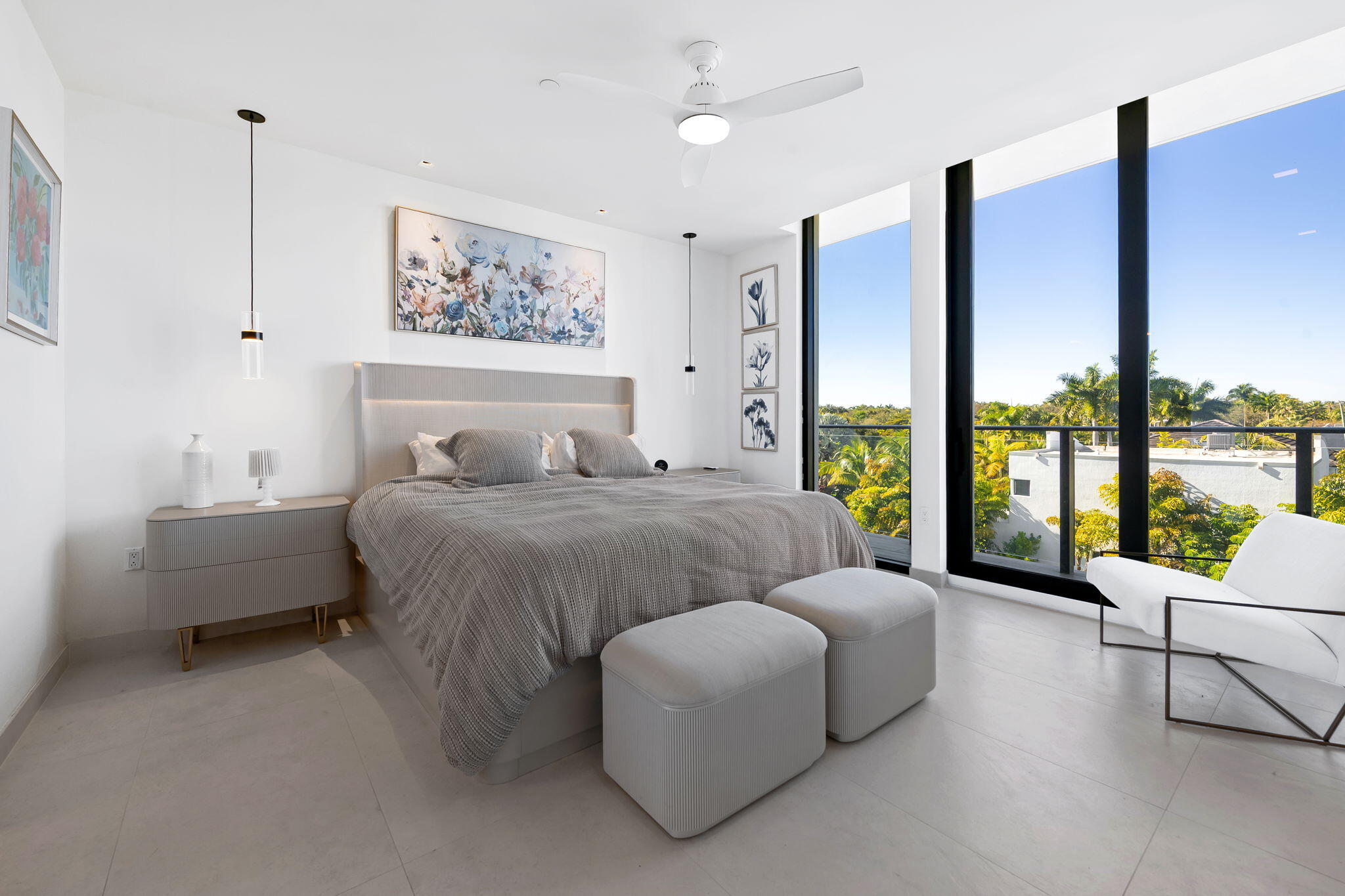 3581 E Glencoe #408, Miami FL 33133