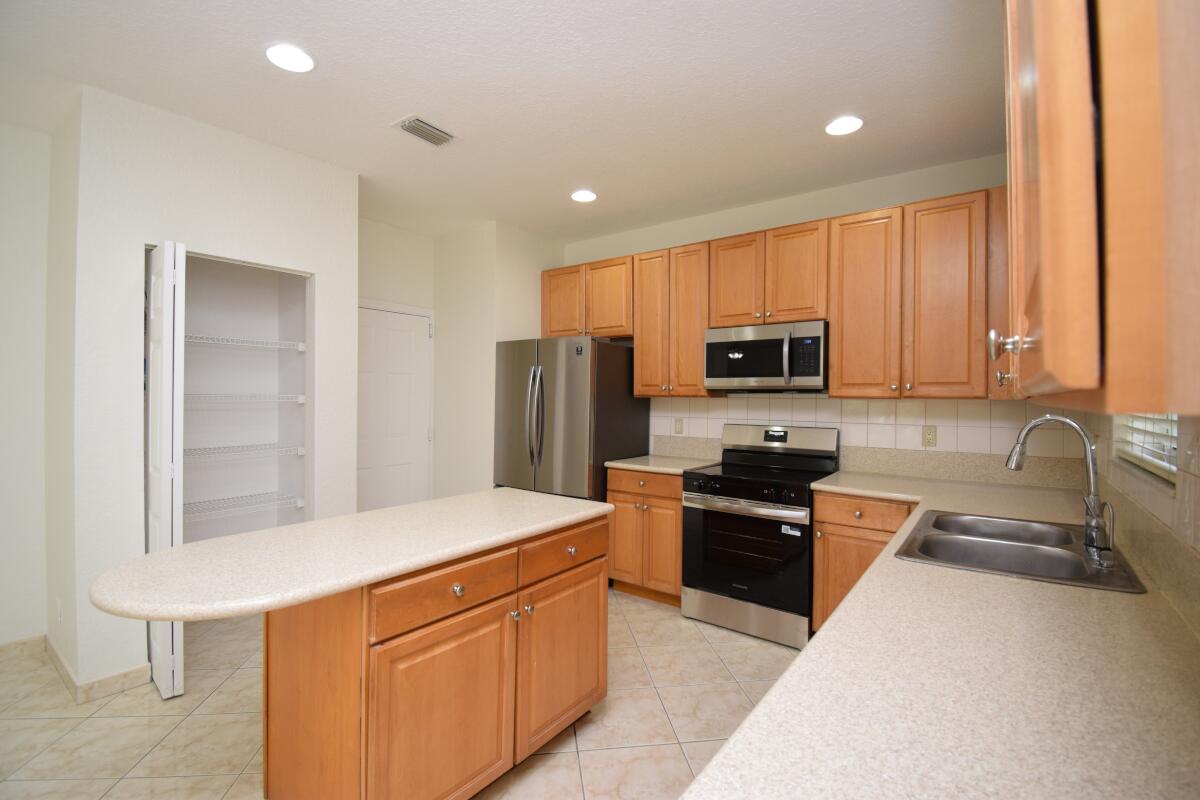 12693 NW 7th, Coral Springs FL 33071