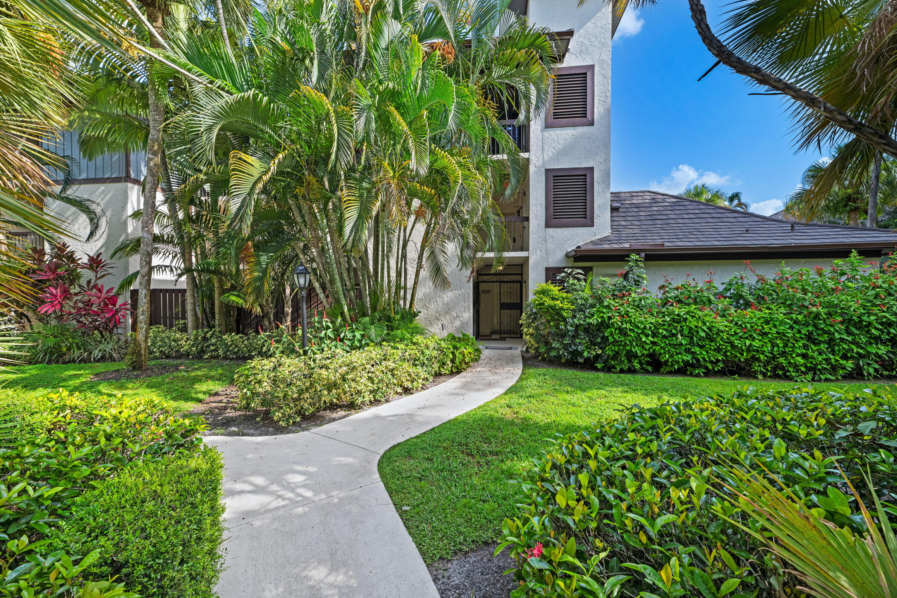 13362 Polo #B102, Wellington FL 33414