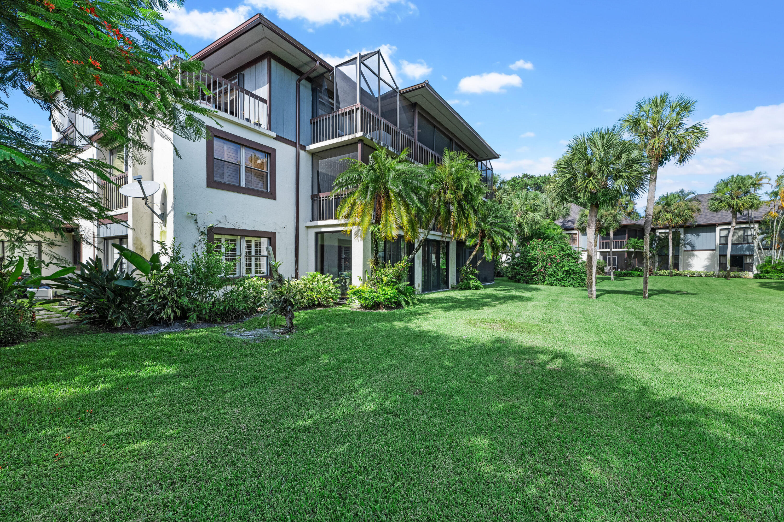 13362 Polo #B102, Wellington FL 33414
