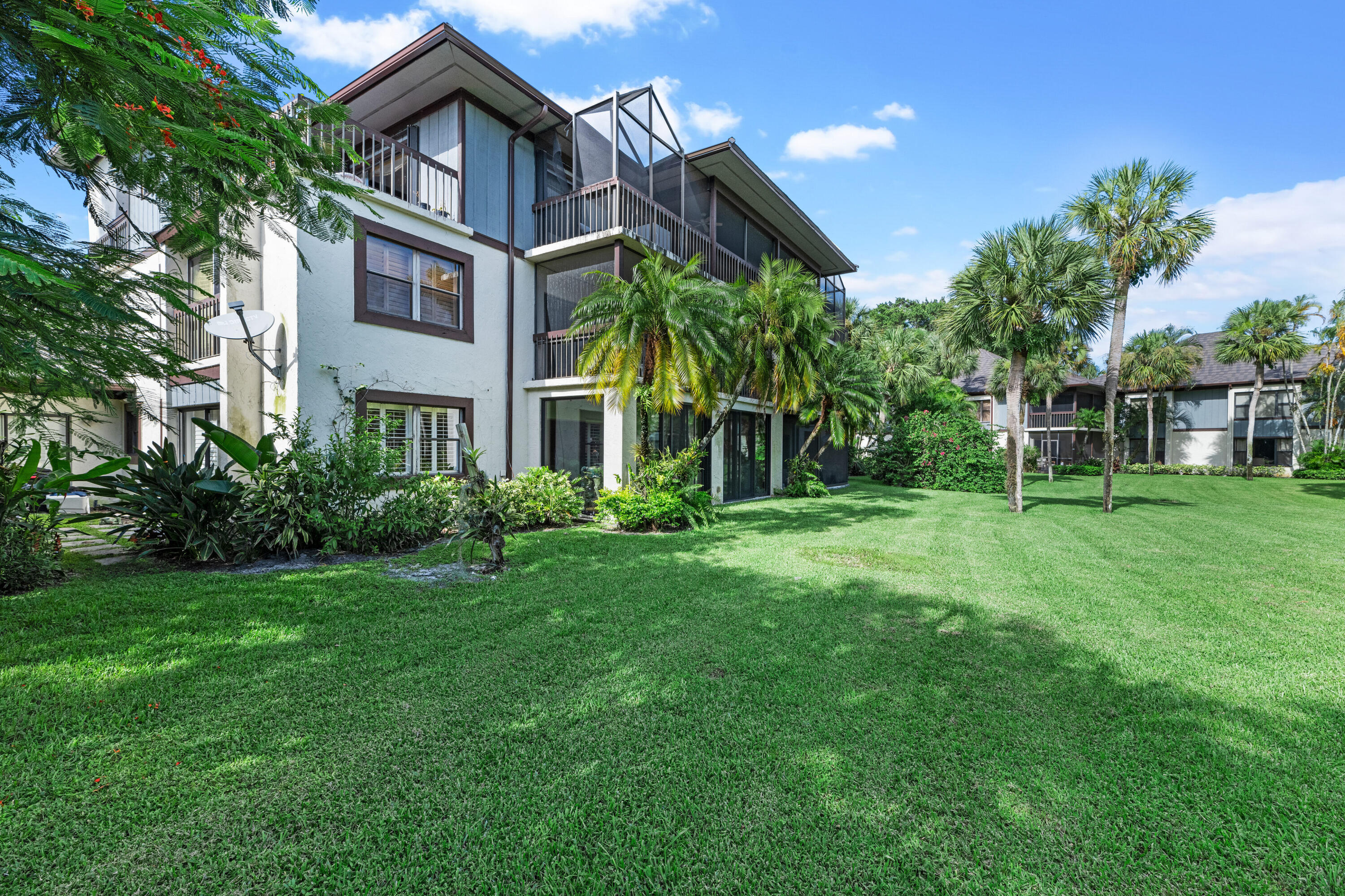 13362 Polo #B102, Wellington FL 33414
