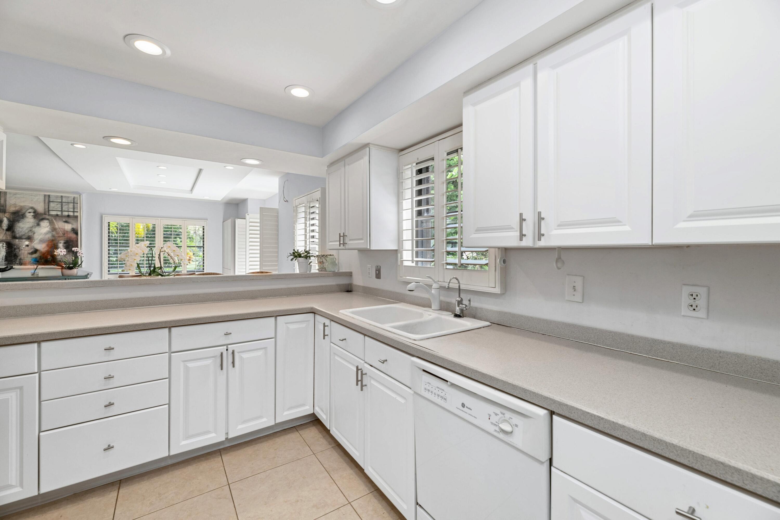 13362 Polo #B102, Wellington FL 33414