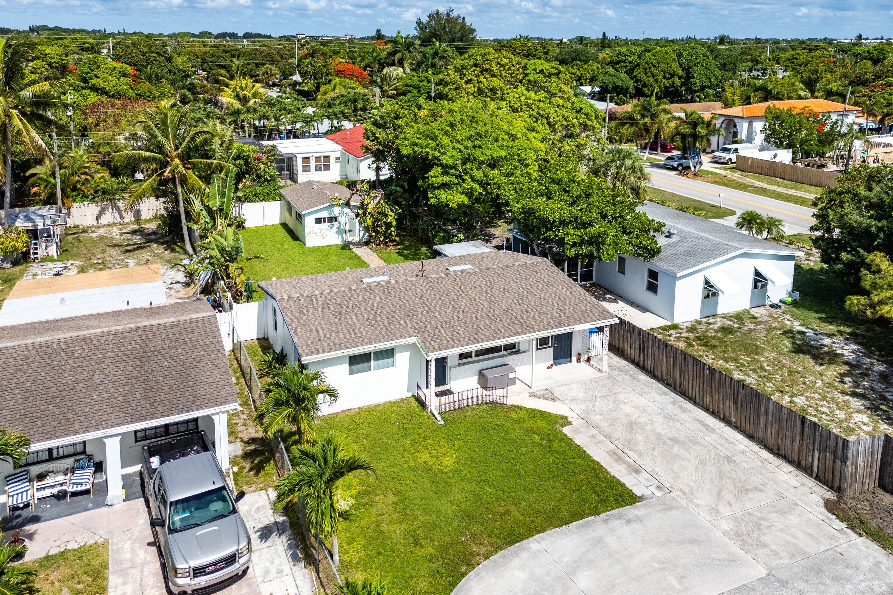 707 S Broadway, Lantana FL 33462