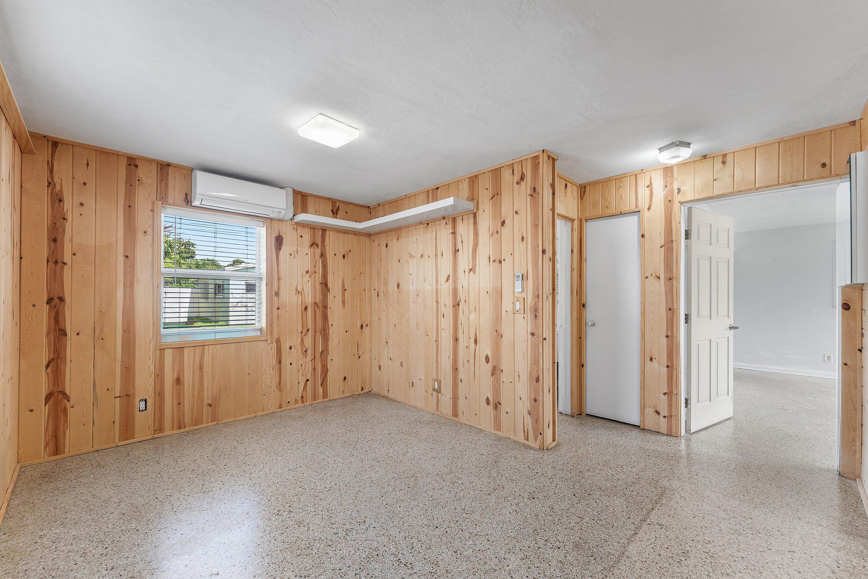 707 S Broadway, Lantana FL 33462