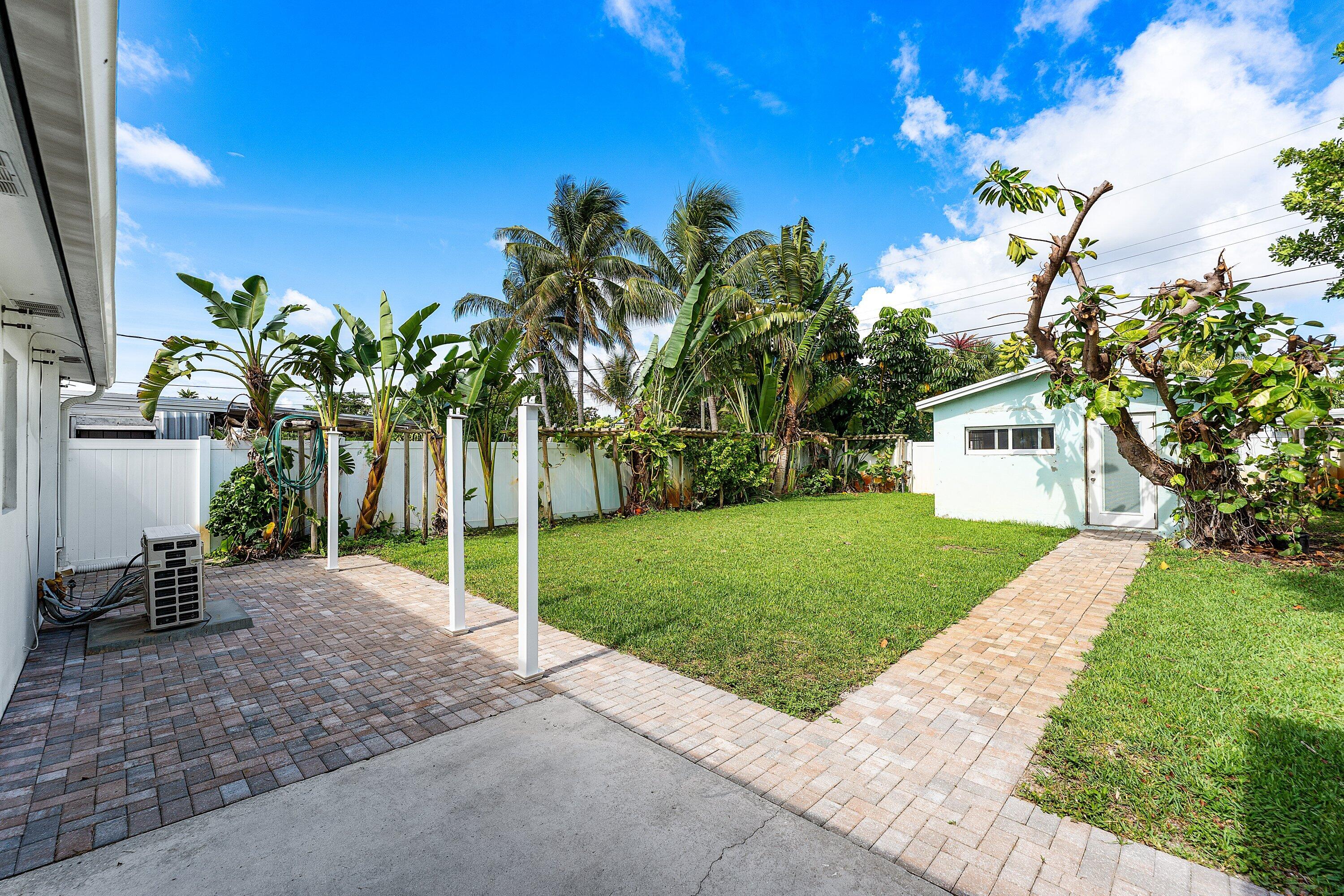 707 S Broadway, Lantana FL 33462