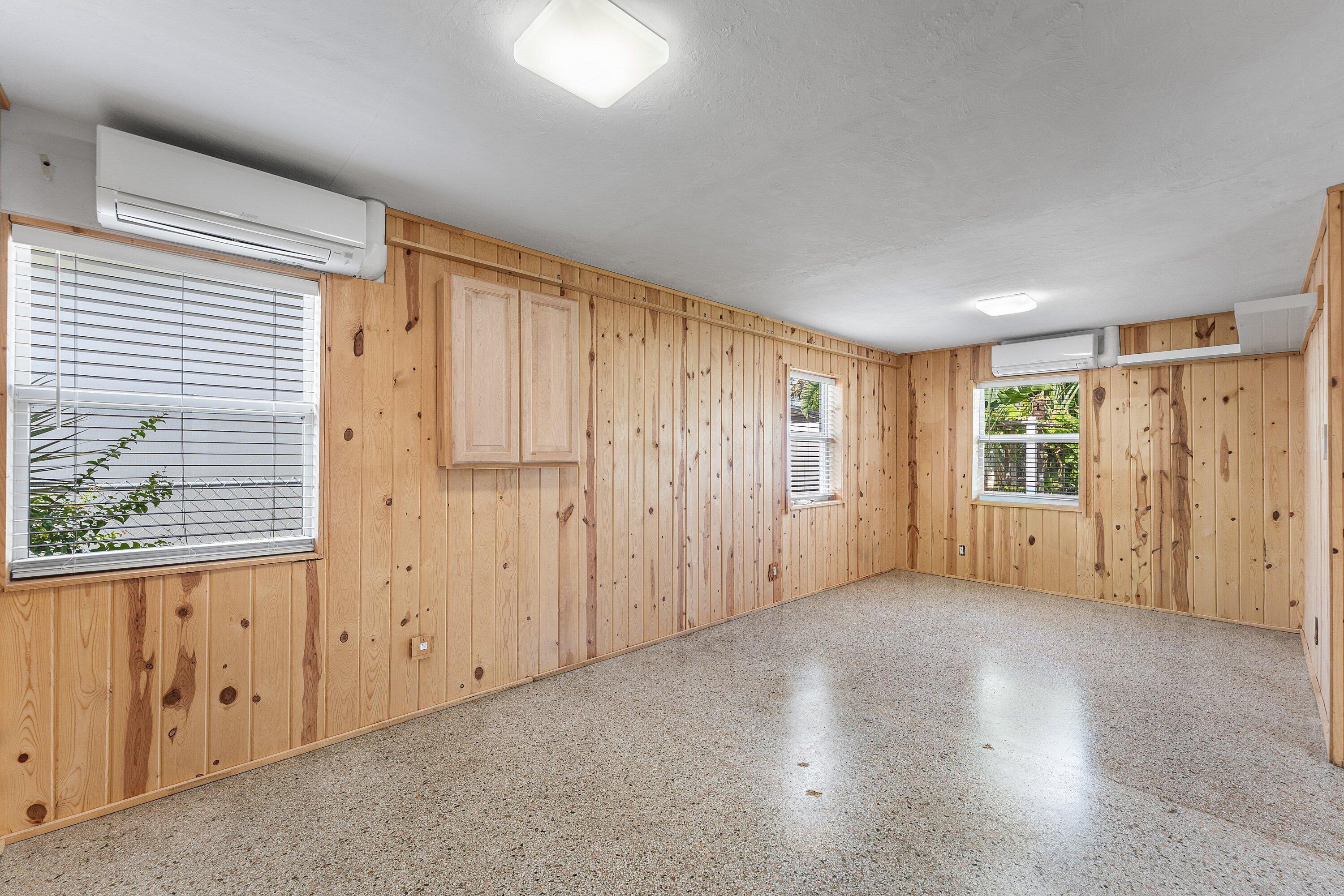 707 S Broadway, Lantana FL 33462