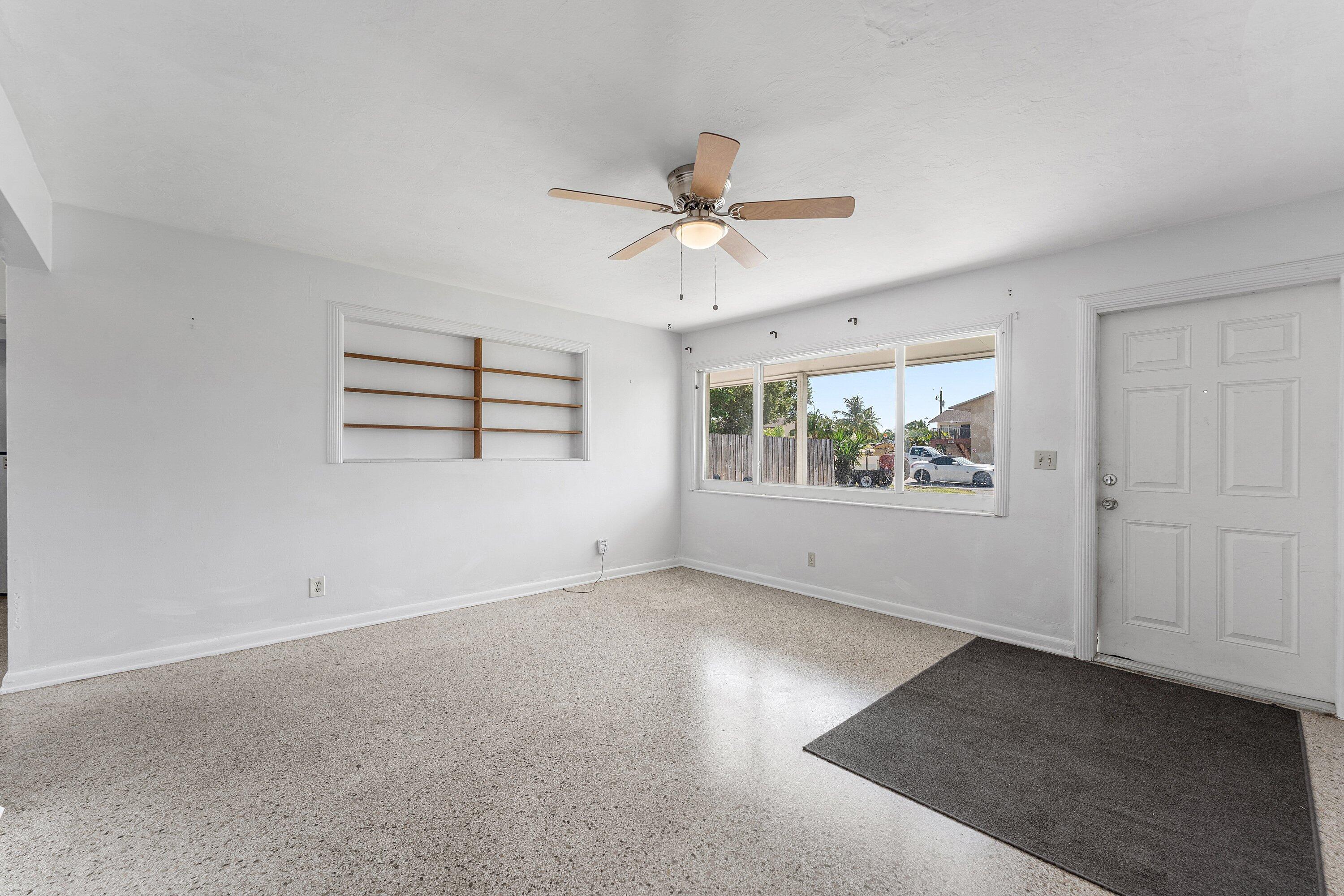 707 S Broadway, Lantana FL 33462