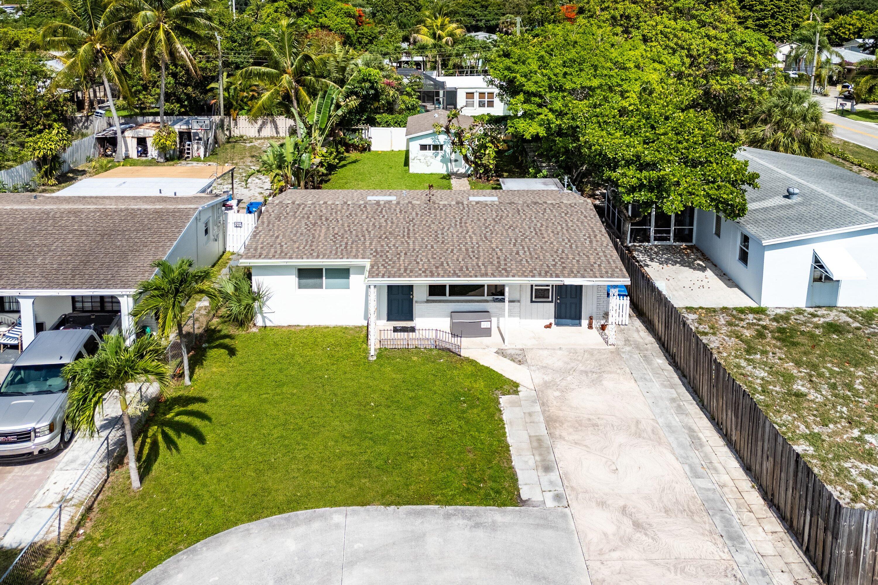707 S Broadway, Lantana FL 33462