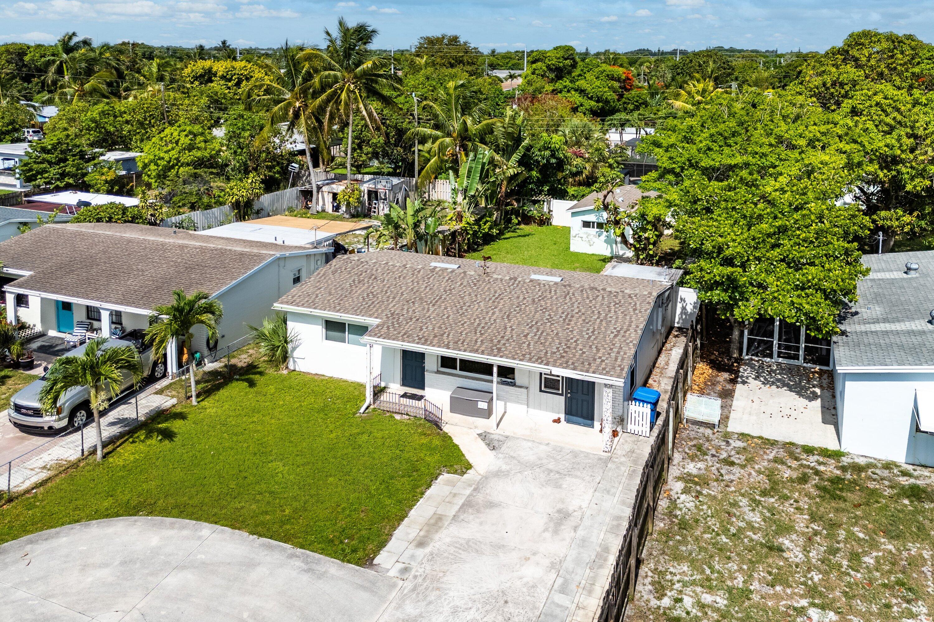 707 S Broadway, Lantana FL 33462