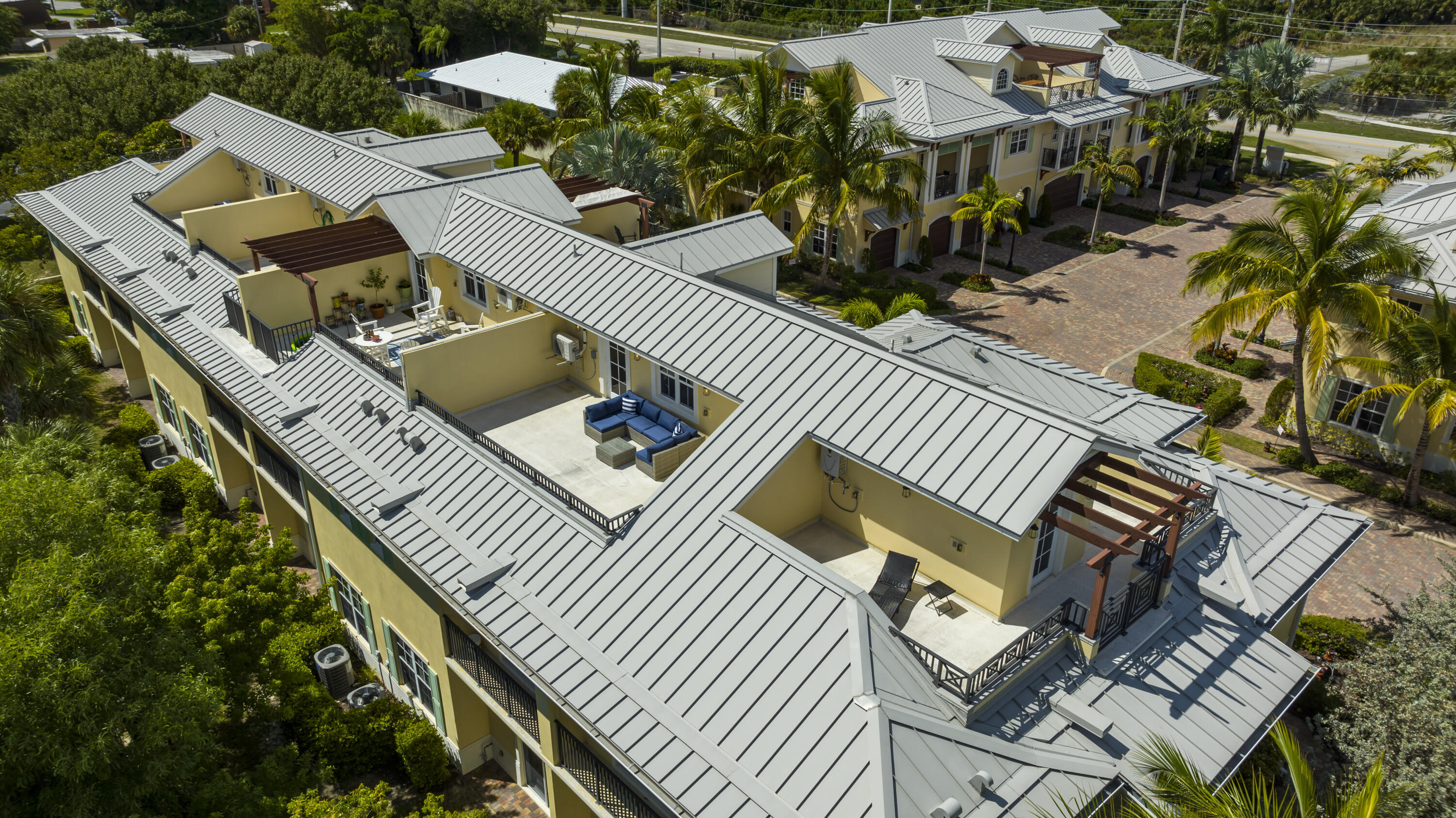 3770 County Line #C1, Tequesta FL 33469