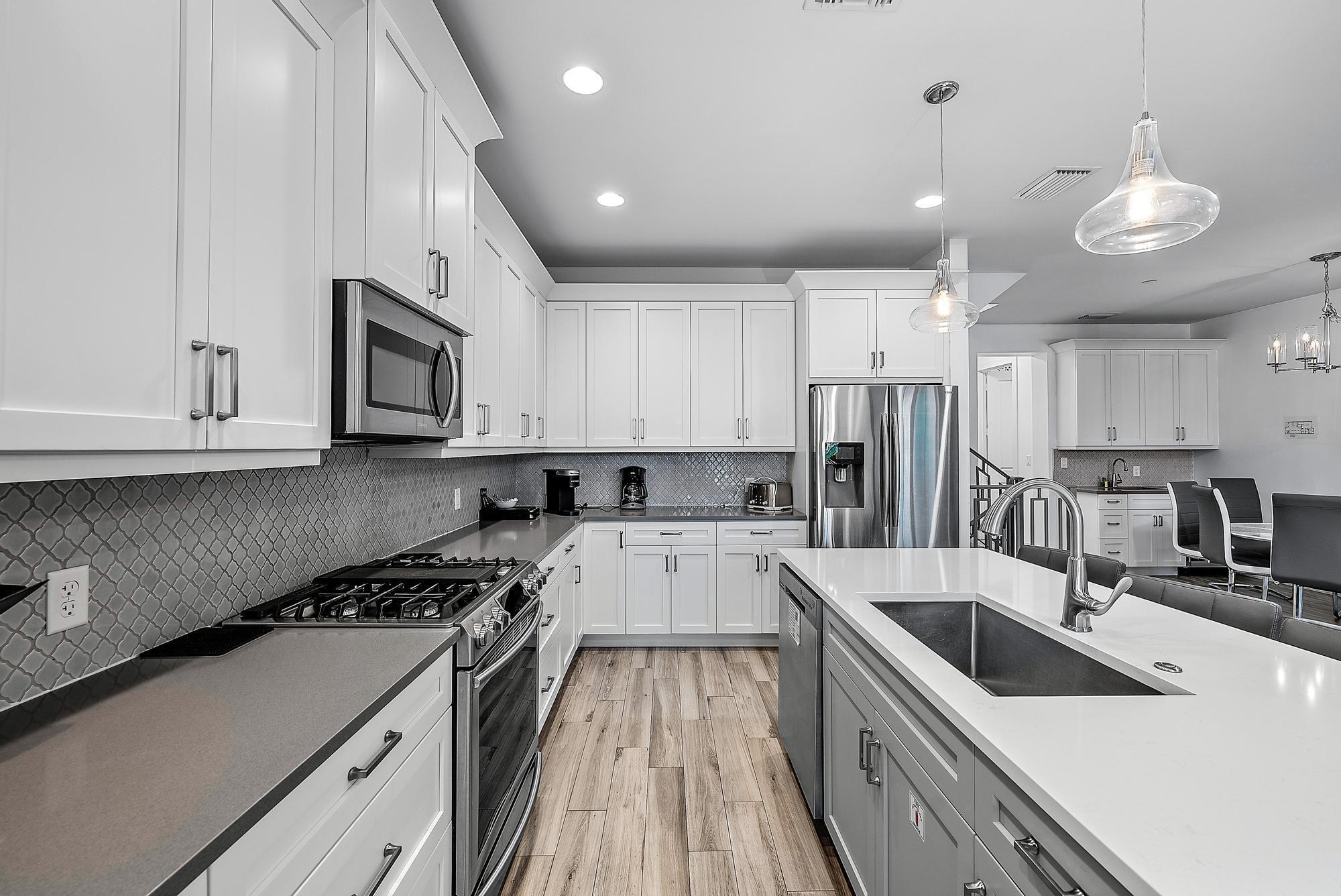 3770 County Line #C1, Tequesta FL 33469