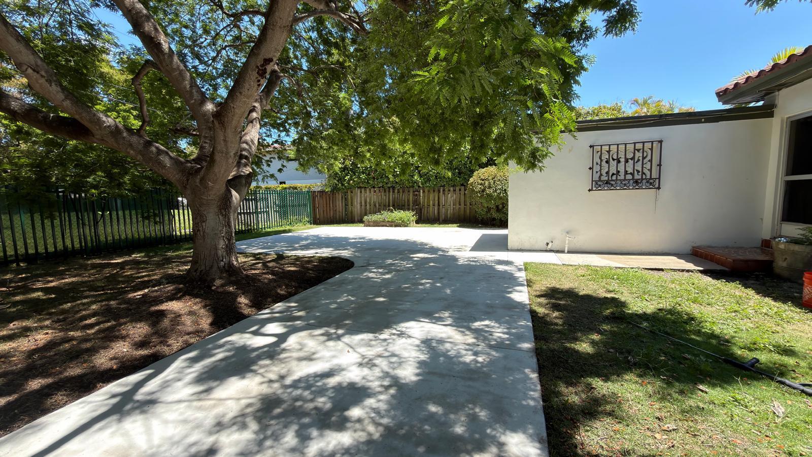 175 SW 25th, Miami FL 33129