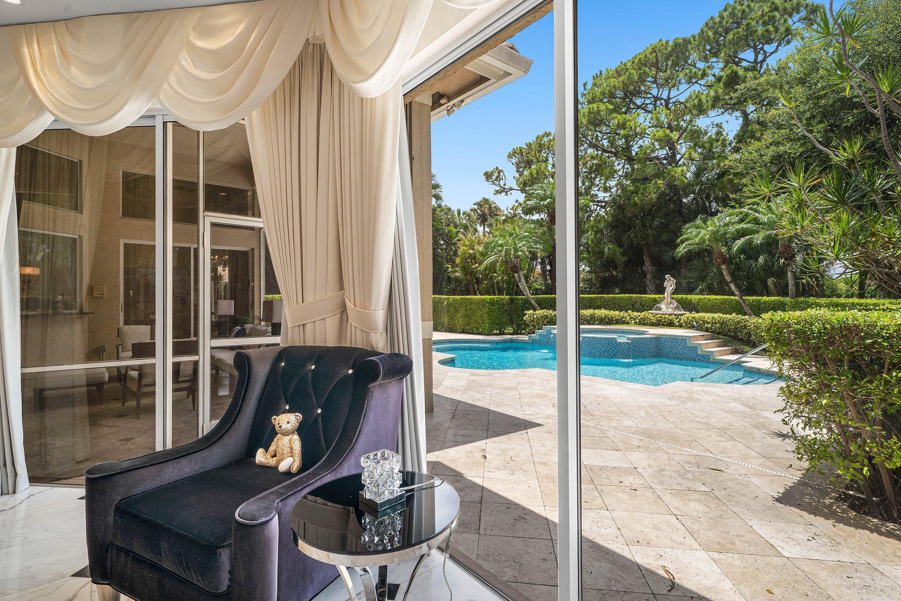 1697 Mayacoo Lakes, West Palm Beach FL 33411