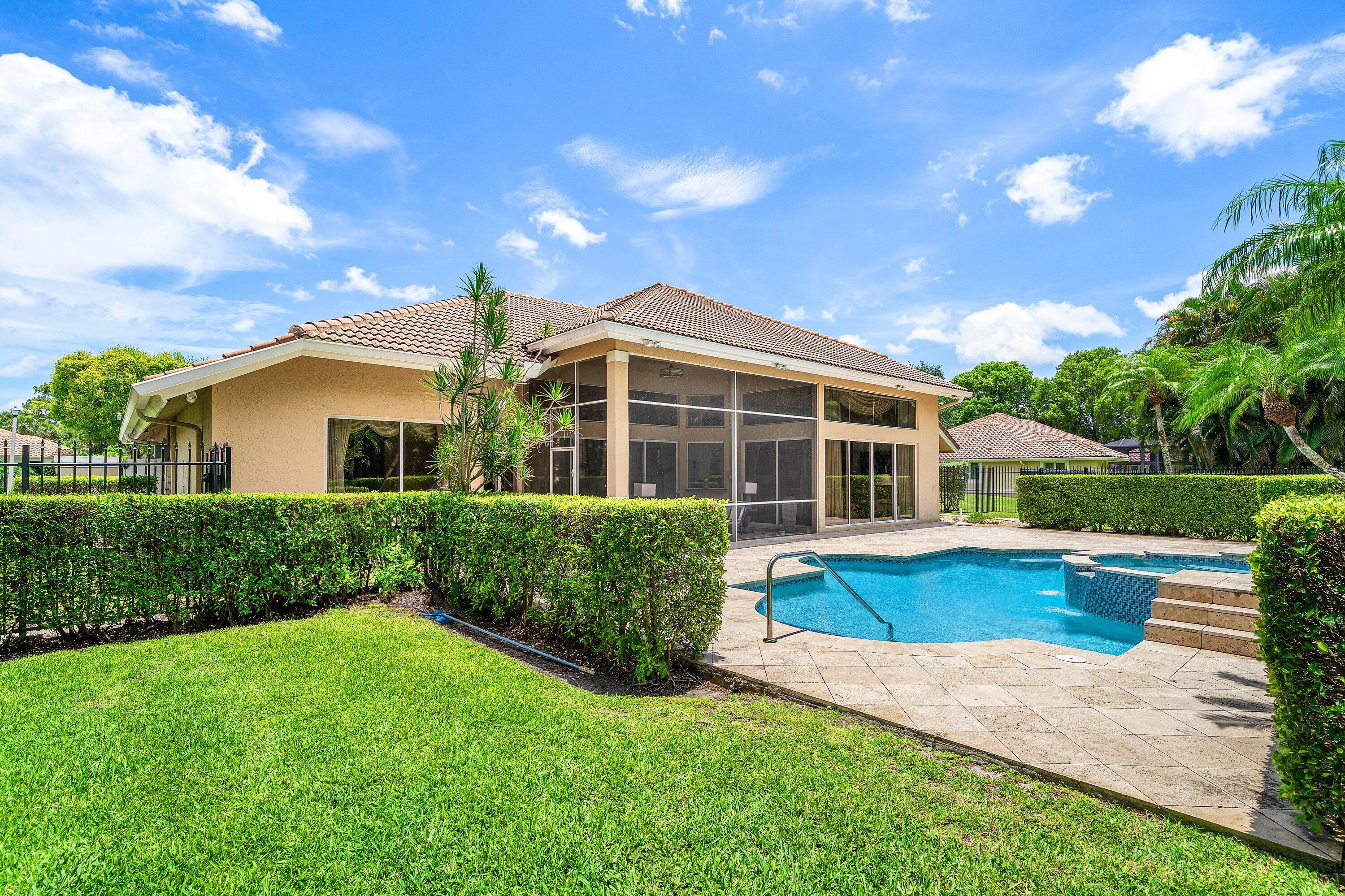 1697 Mayacoo Lakes, West Palm Beach FL 33411