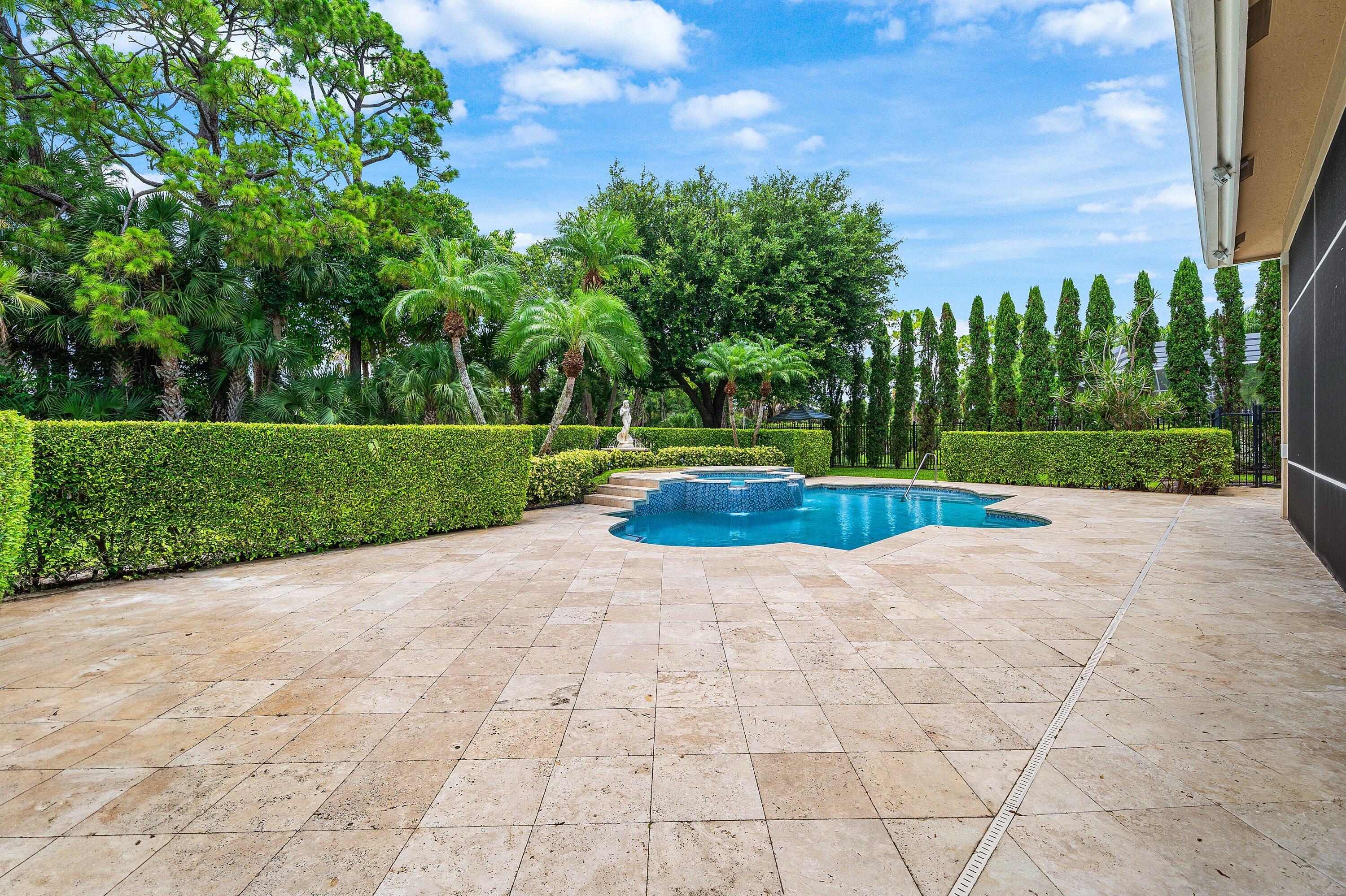 1697 Mayacoo Lakes, West Palm Beach FL 33411