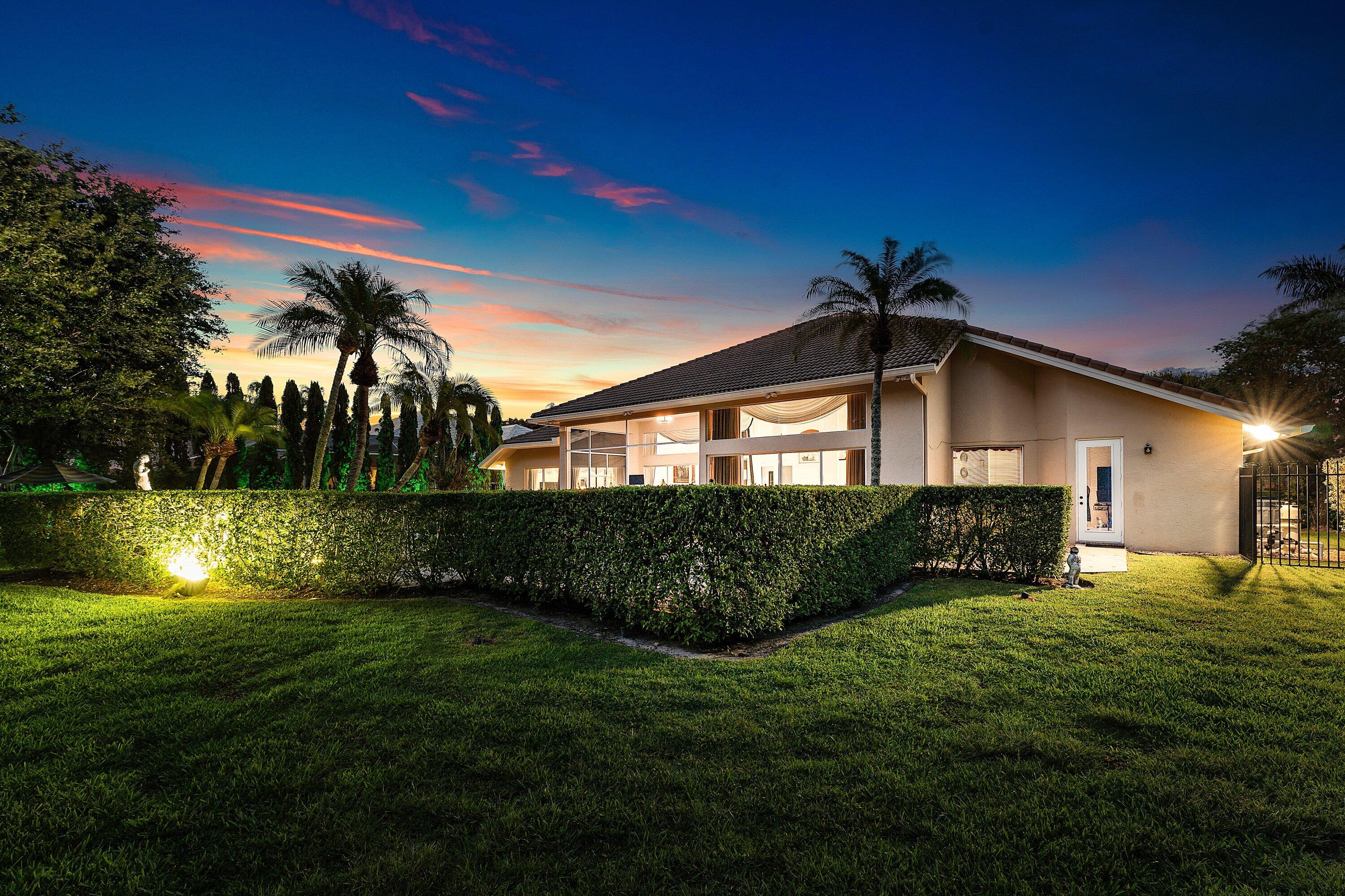 1697 Mayacoo Lakes, West Palm Beach FL 33411