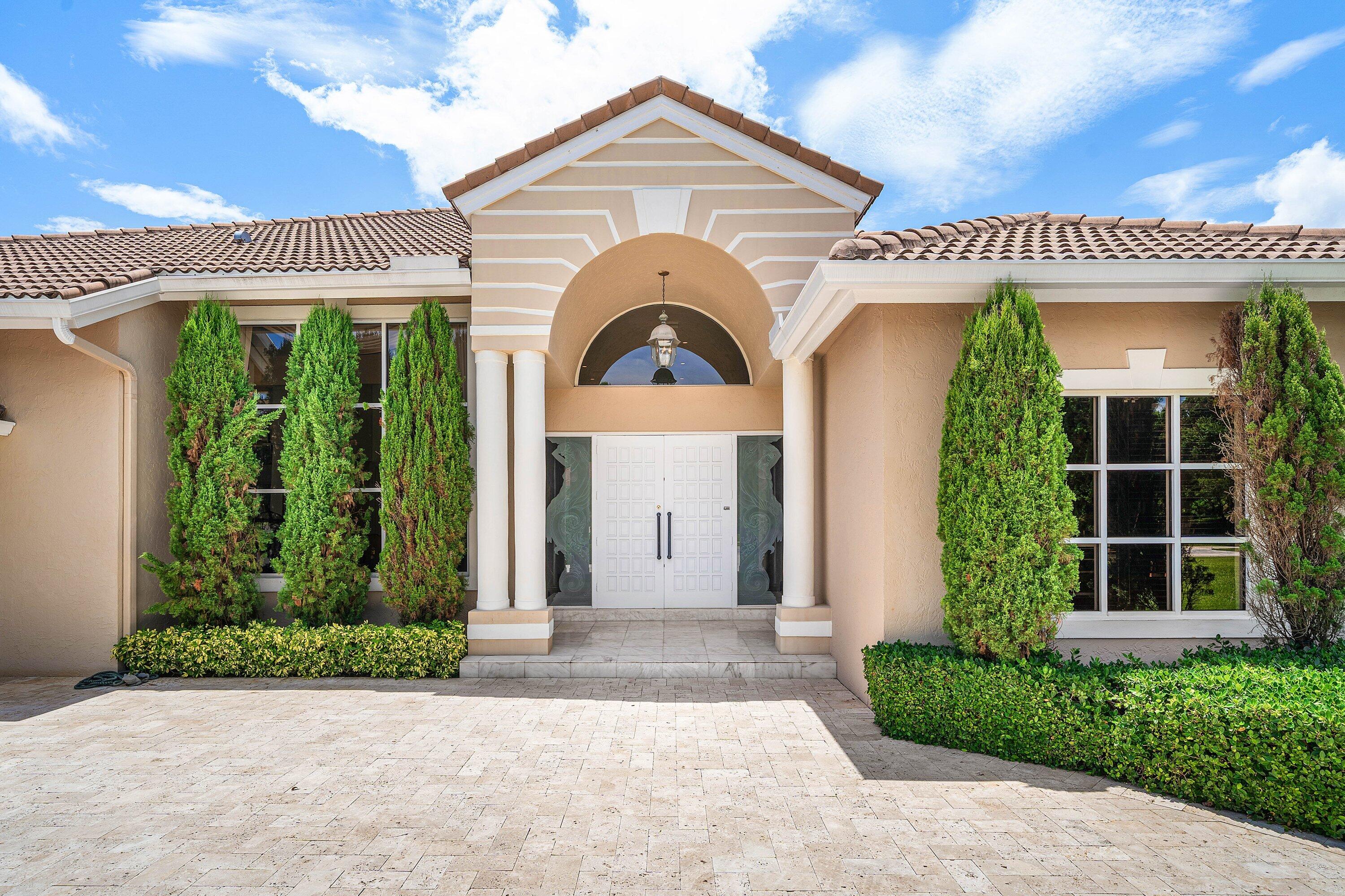 1697 Mayacoo Lakes, West Palm Beach FL 33411