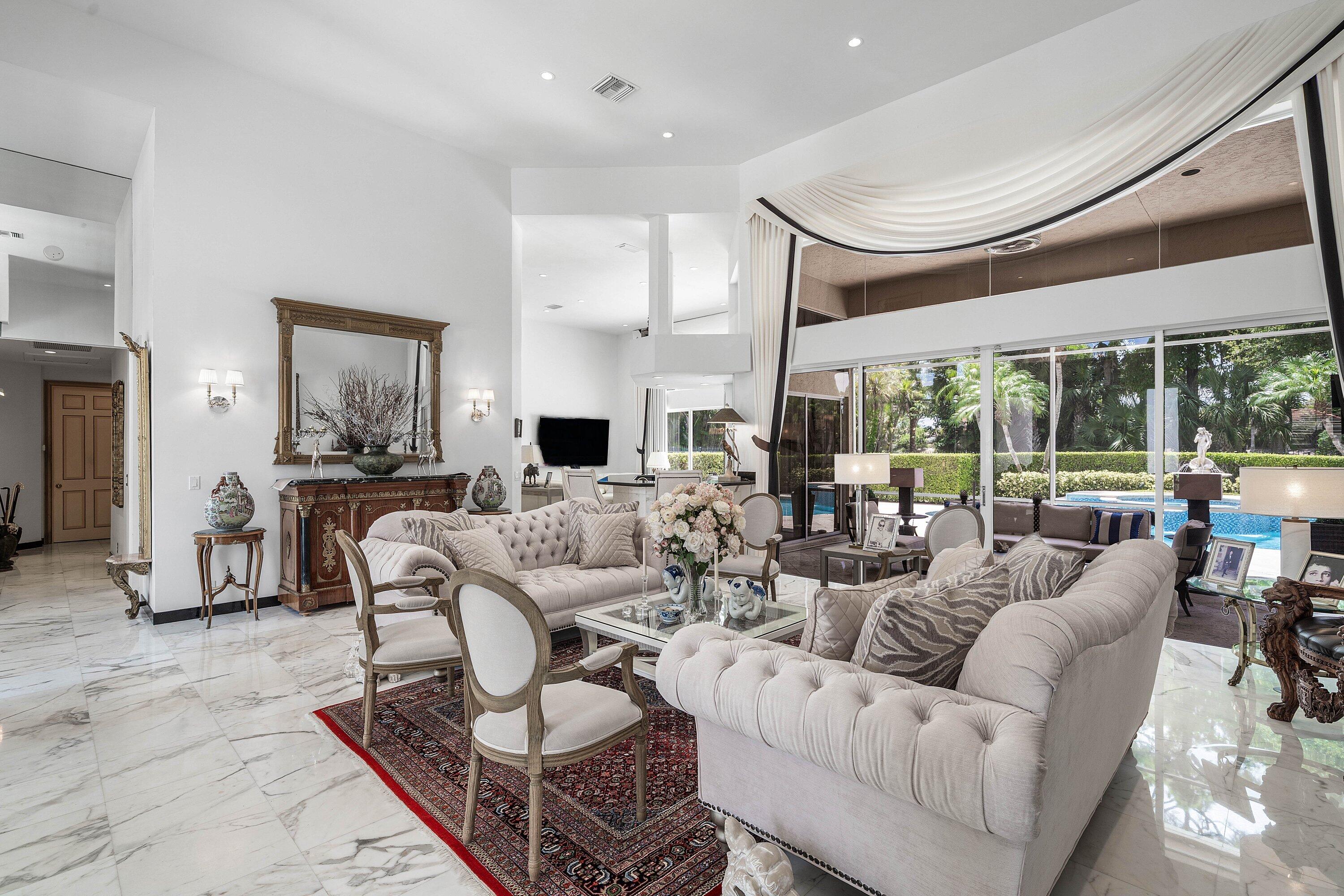 1697 Mayacoo Lakes, West Palm Beach FL 33411