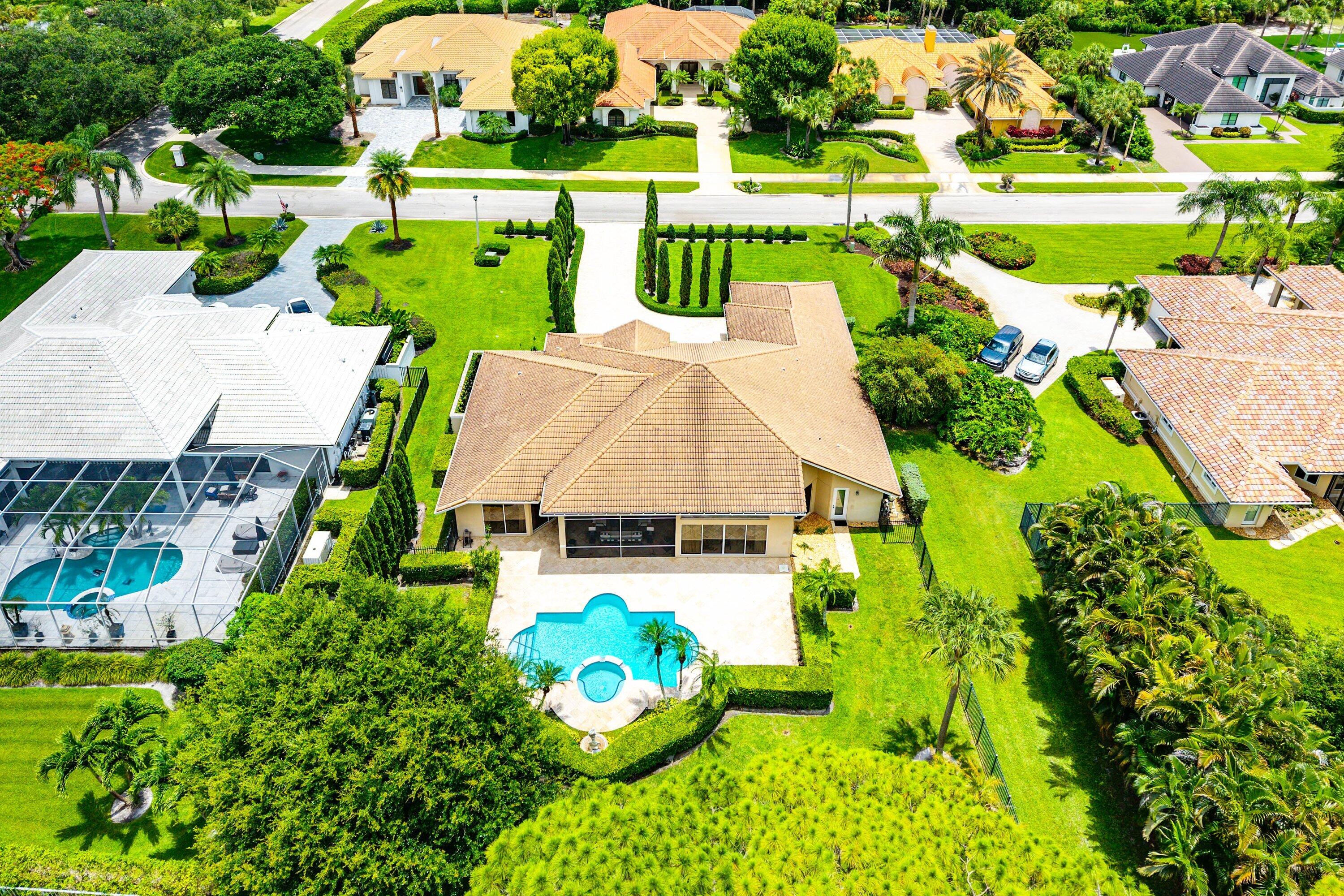 1697 Mayacoo Lakes, West Palm Beach FL 33411