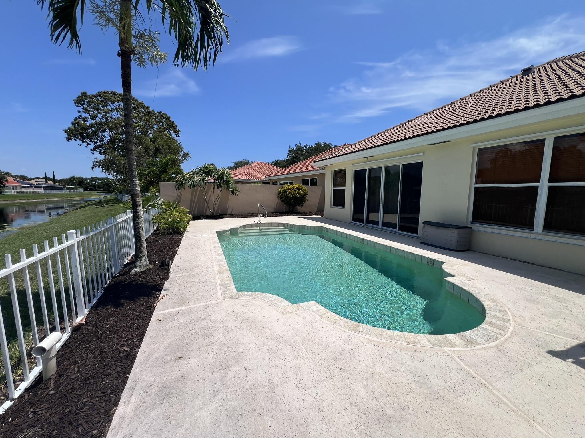 244 Hampton, Jupiter FL 33458