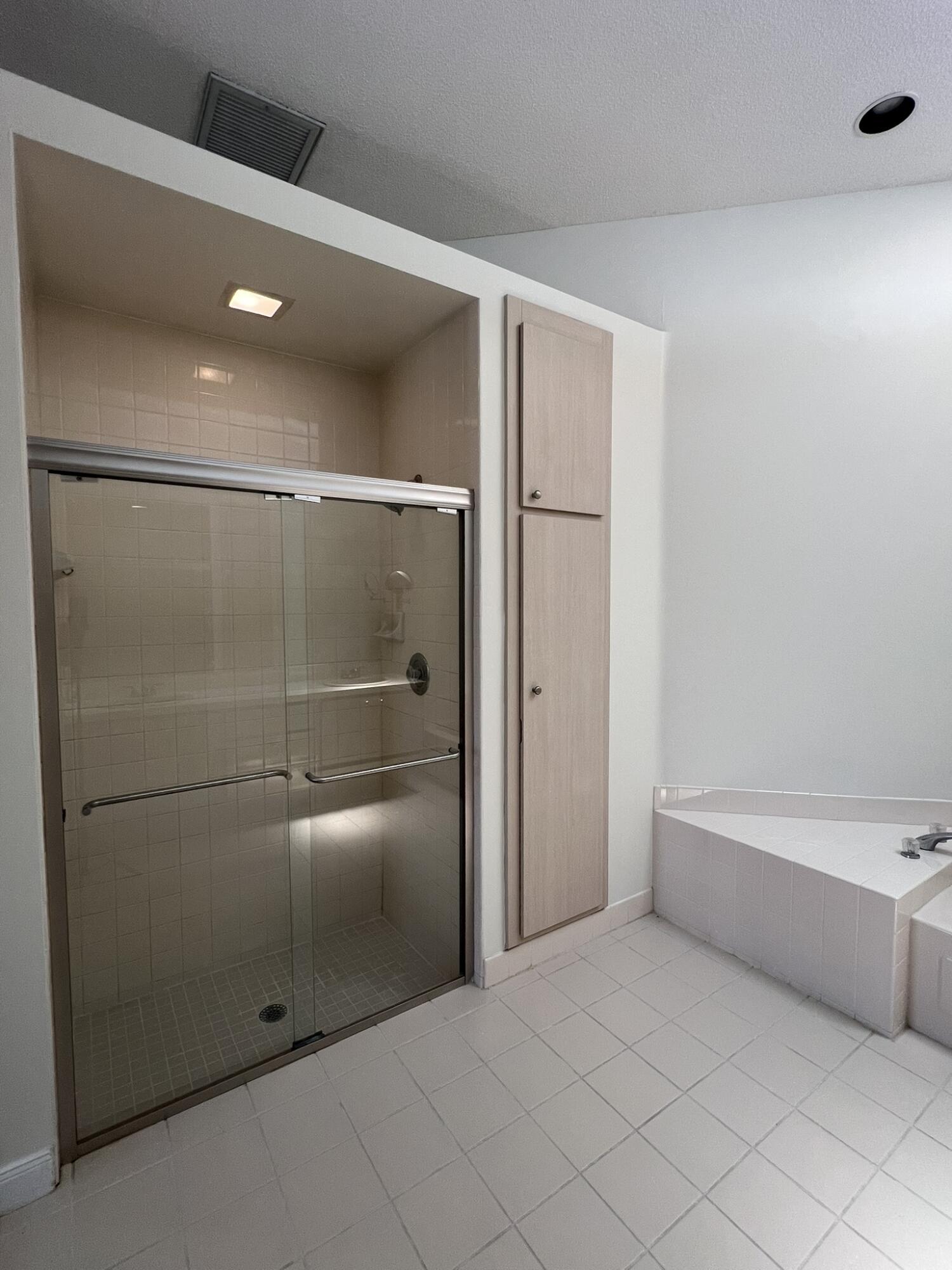 244 Hampton, Jupiter FL 33458