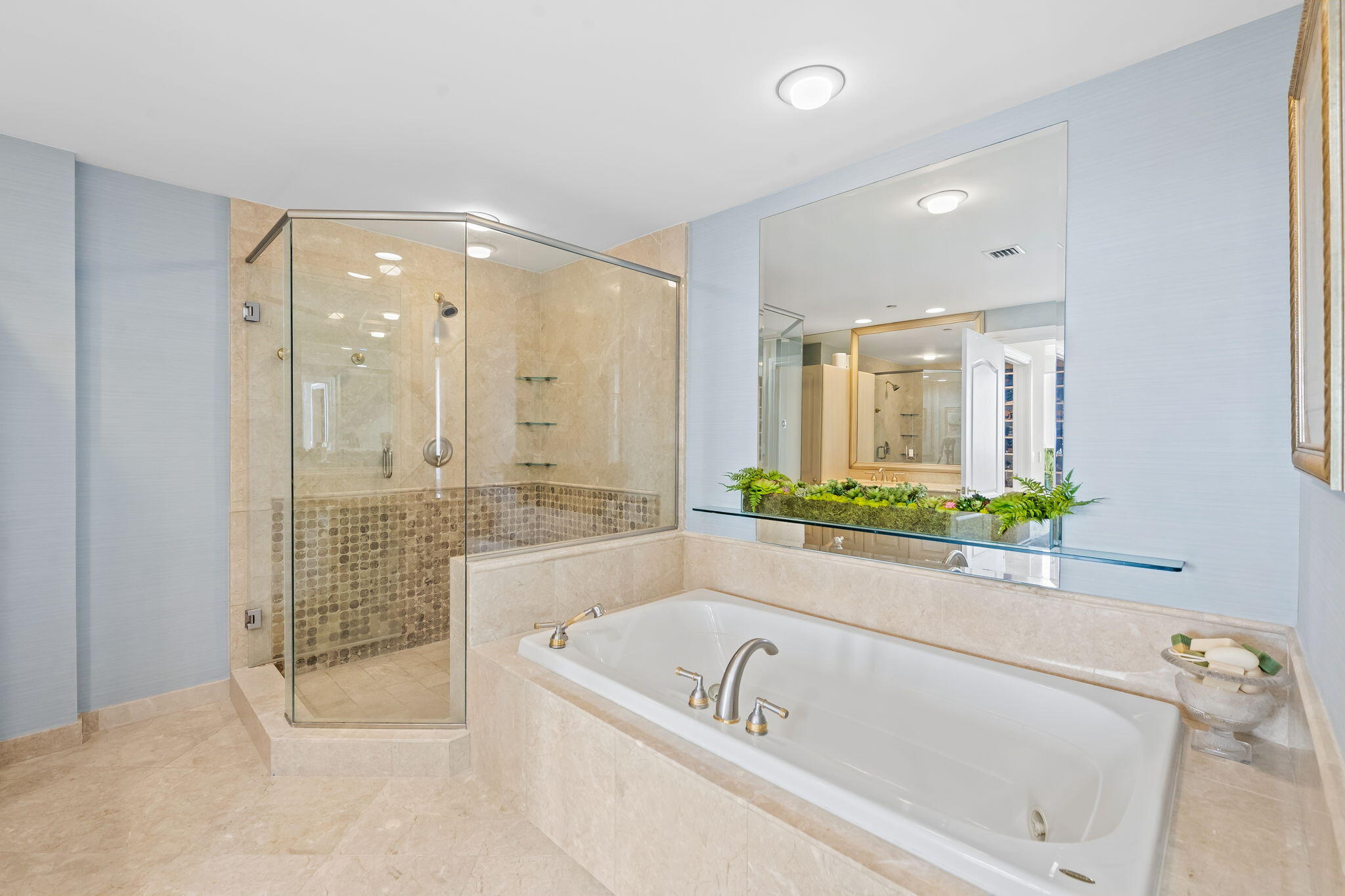 3501 N Ocean #Ph, Hollywood FL 33019