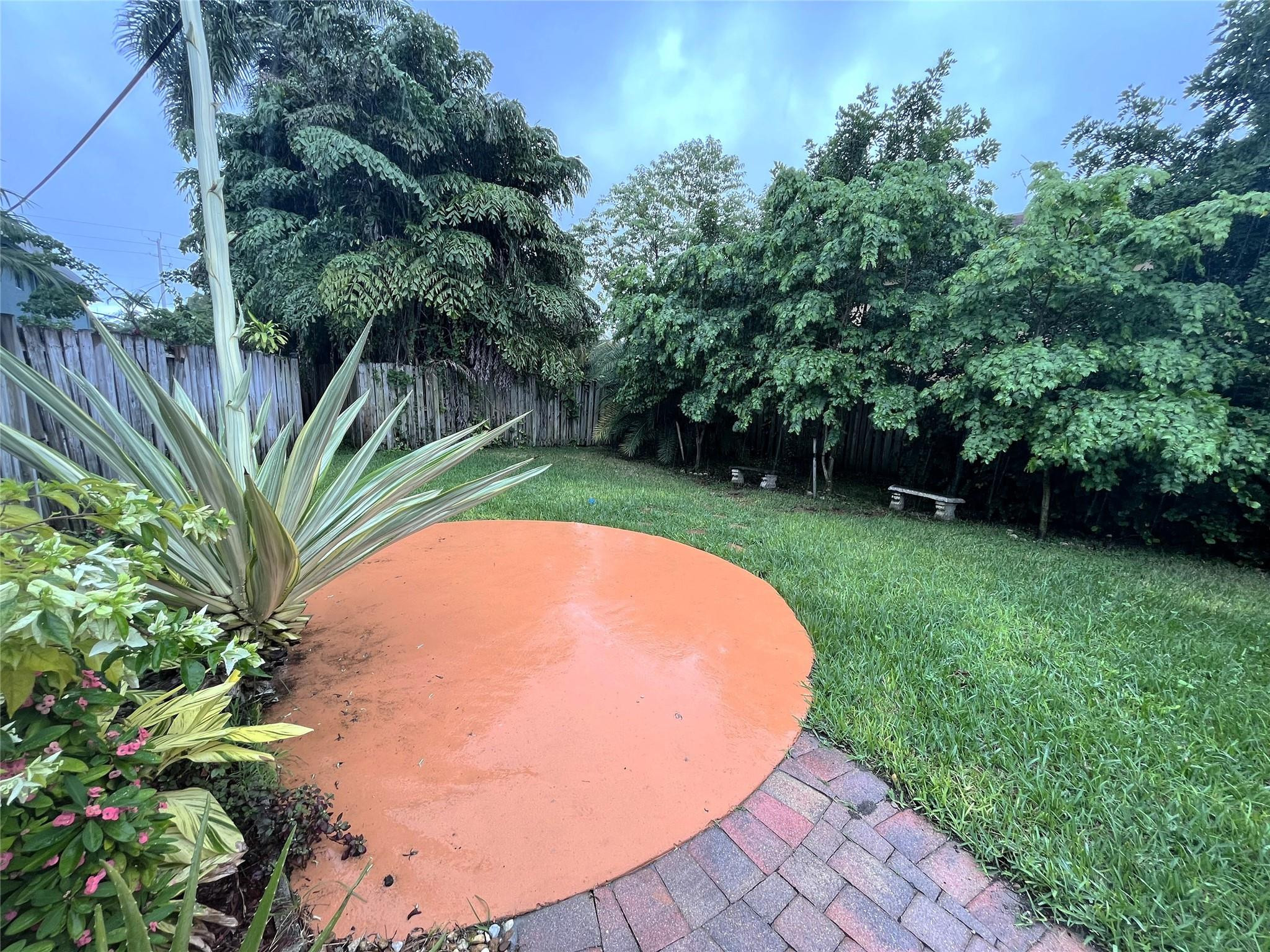 1460 NE 18th #104, Fort Lauderdale FL 33305