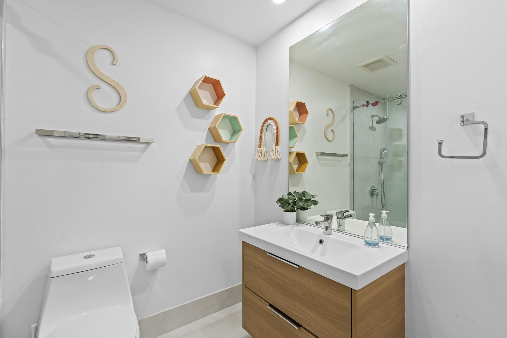 3870 N 31st, Hollywood FL 33021