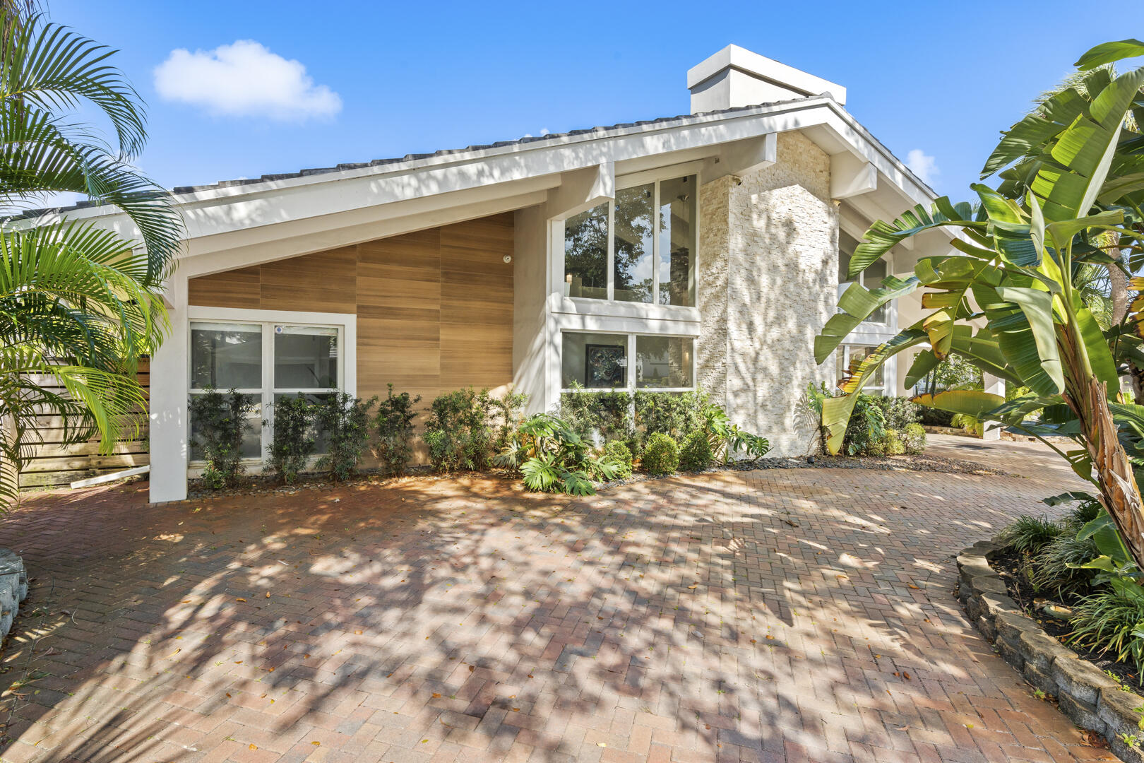 3870 N 31st, Hollywood FL 33021