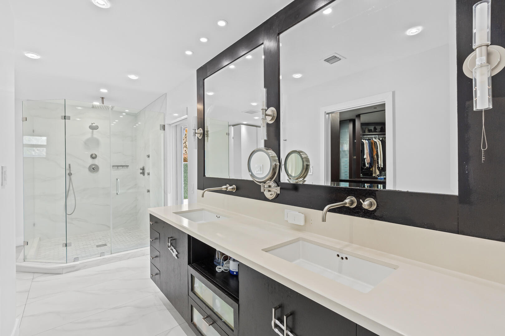 3870 N 31st, Hollywood FL 33021