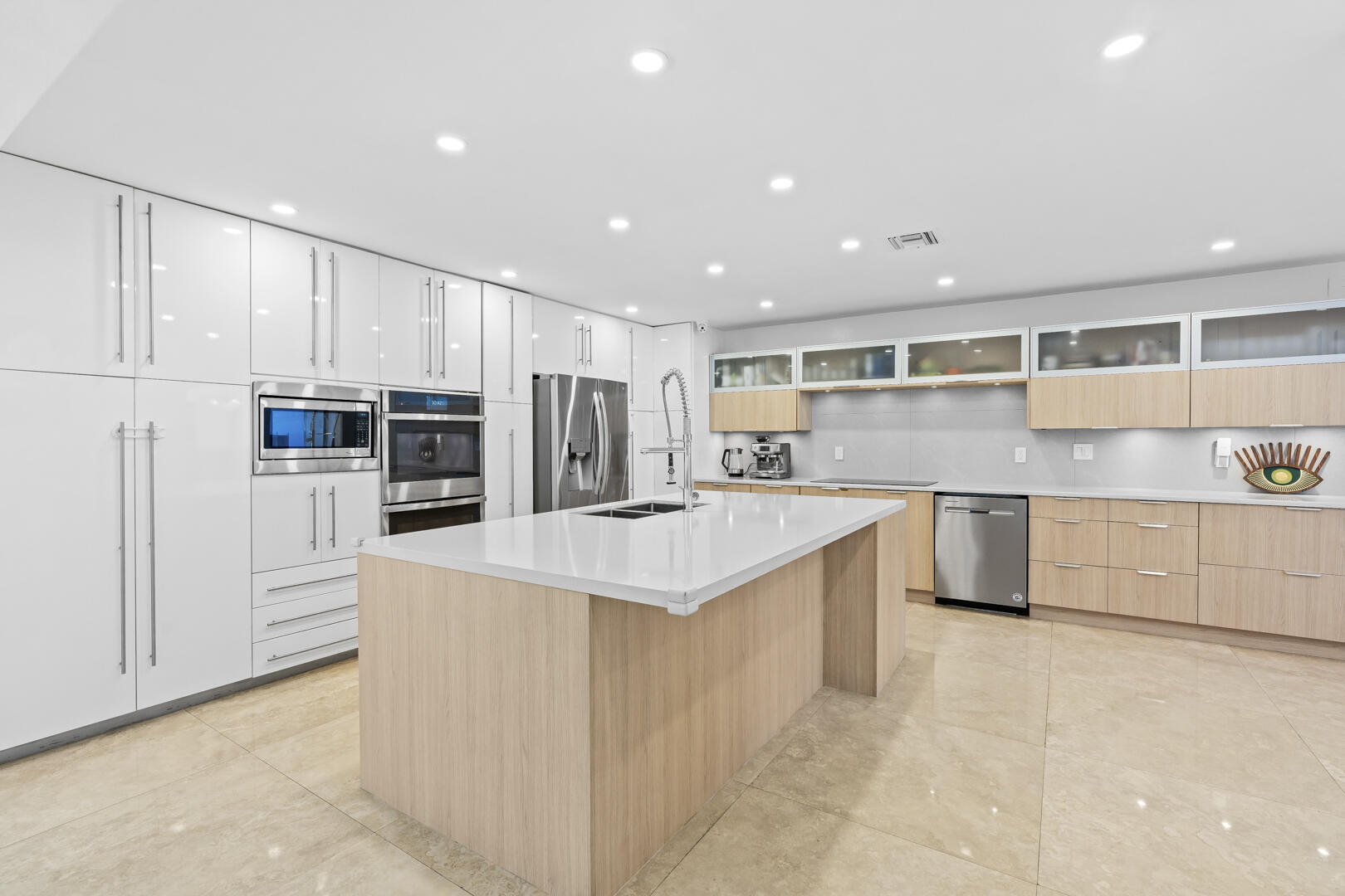 3870 N 31st, Hollywood FL 33021