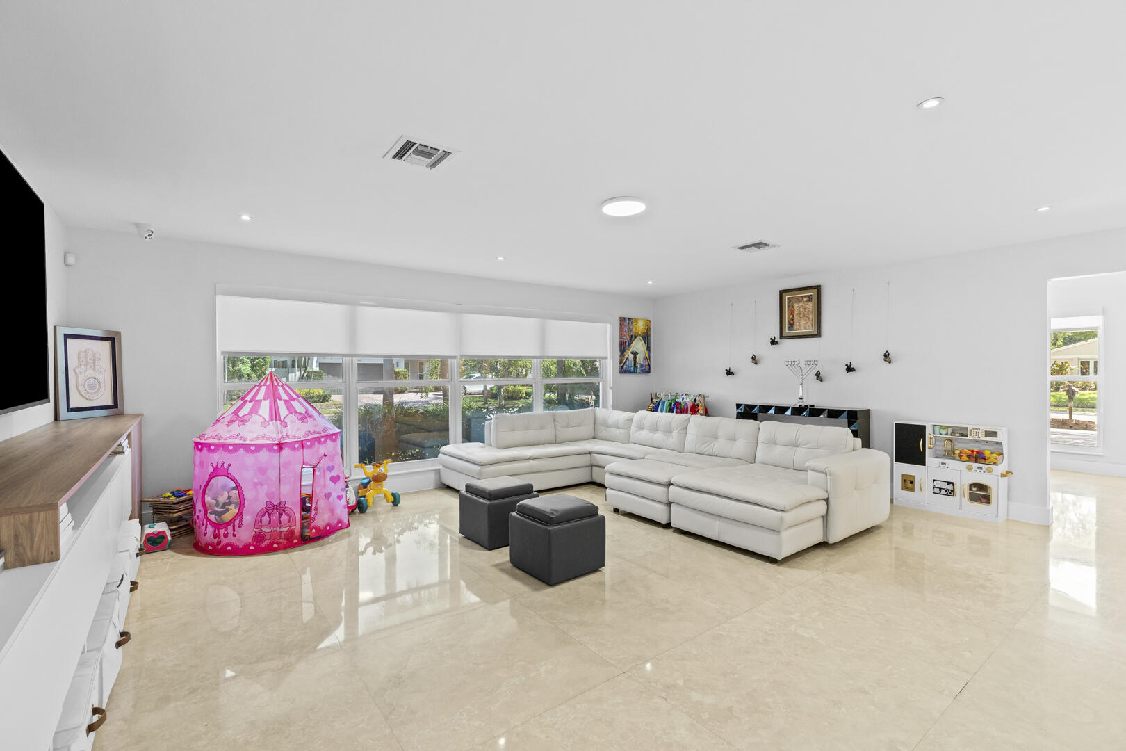 3870 N 31st, Hollywood FL 33021