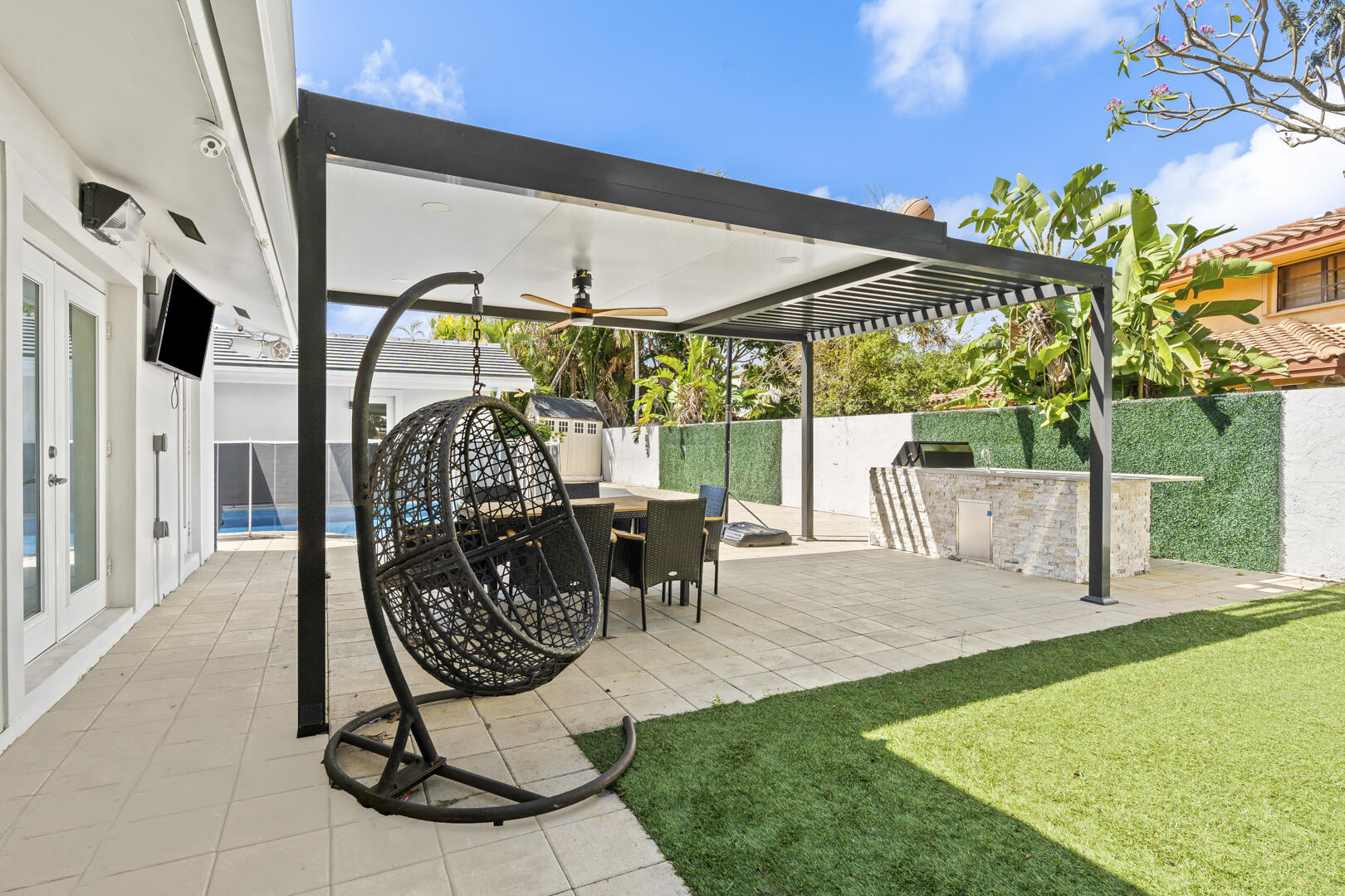 3870 N 31st, Hollywood FL 33021