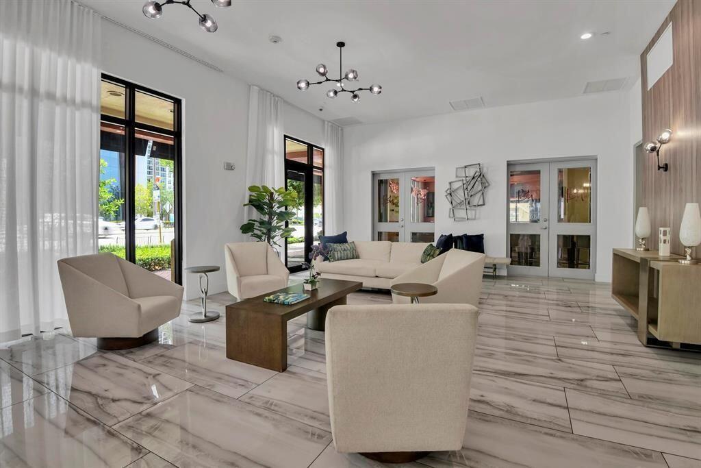 110 N Federal #918, Fort Lauderdale FL 33301