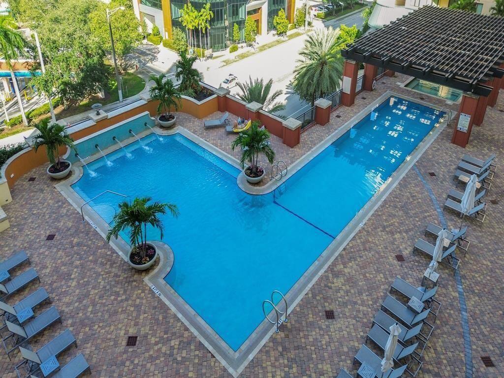 110 N Federal #918, Fort Lauderdale FL 33301