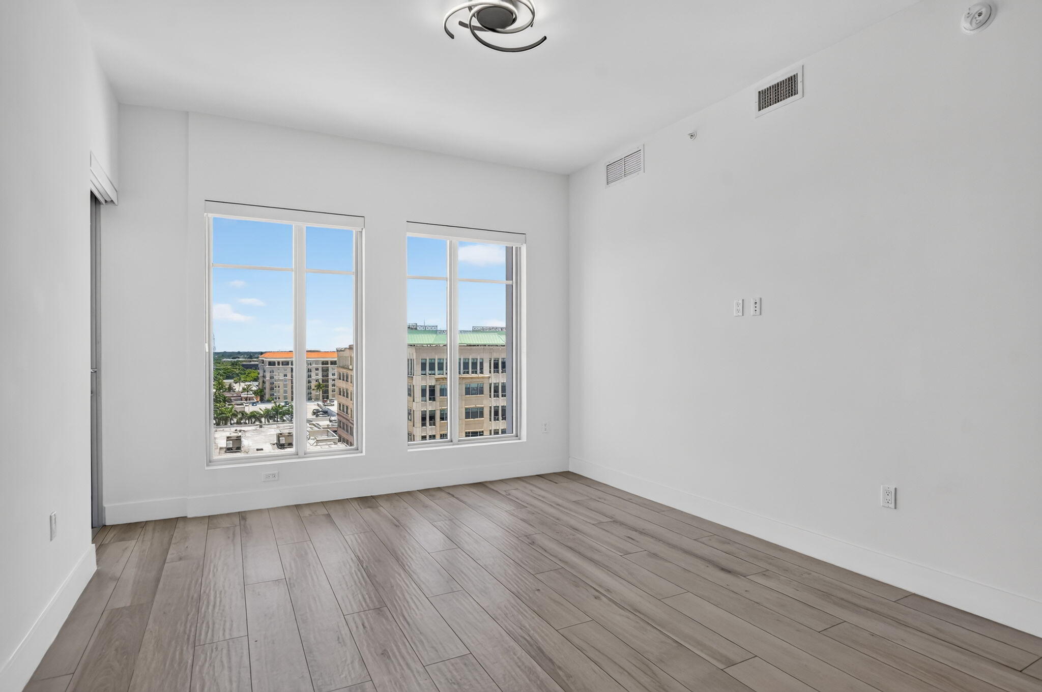 155 E Boca Raton #1019, Boca Raton FL 33432