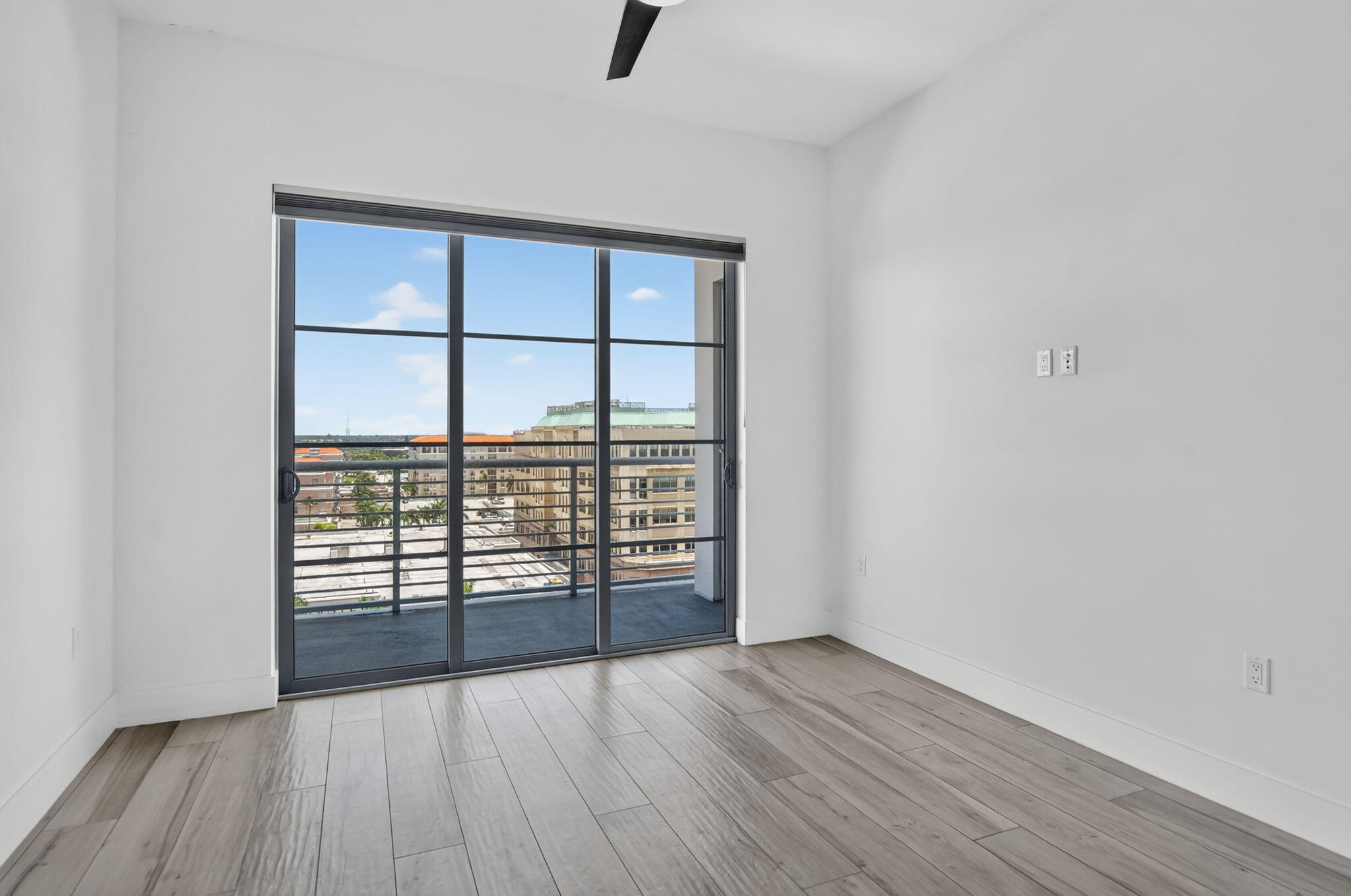 155 E Boca Raton #1019, Boca Raton FL 33432