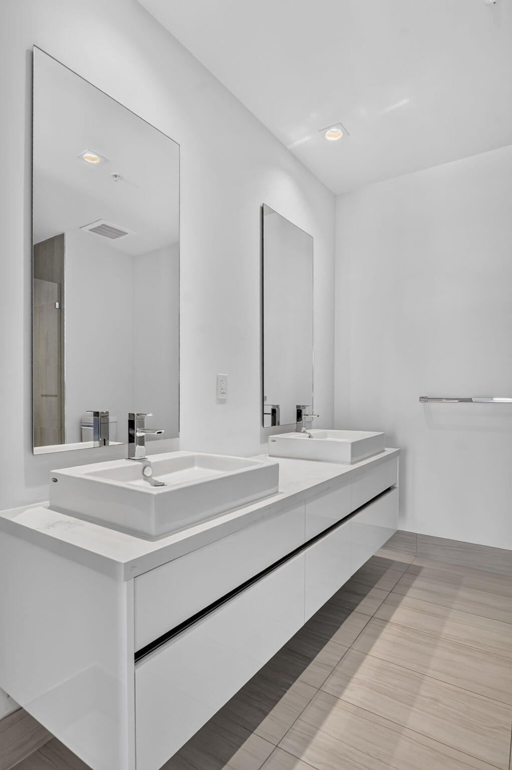 155 E Boca Raton #1019, Boca Raton FL 33432