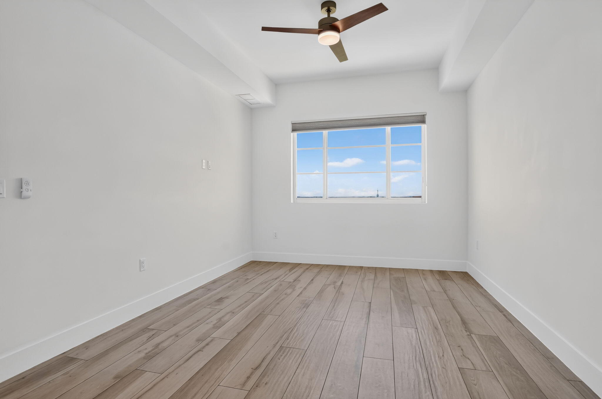 155 E Boca Raton #1019, Boca Raton FL 33432