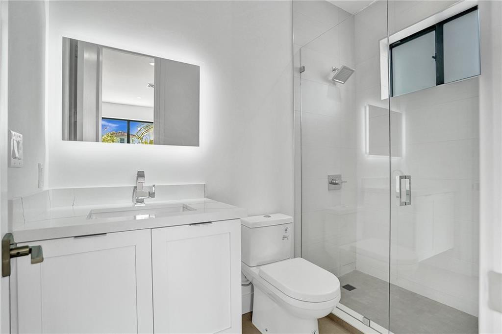 1211 SE 1st, Fort Lauderdale FL 33301