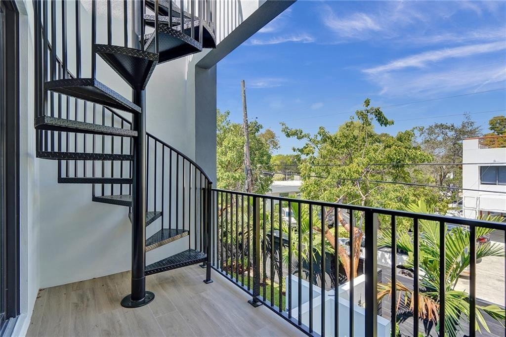 1211 SE 1st, Fort Lauderdale FL 33301