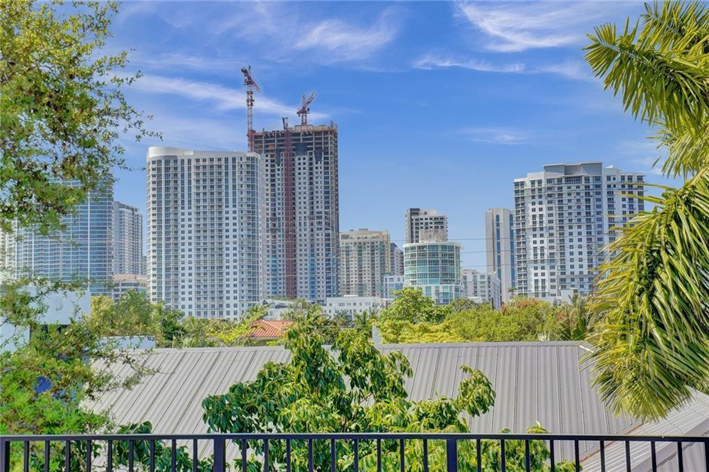 1211 SE 1st, Fort Lauderdale FL 33301
